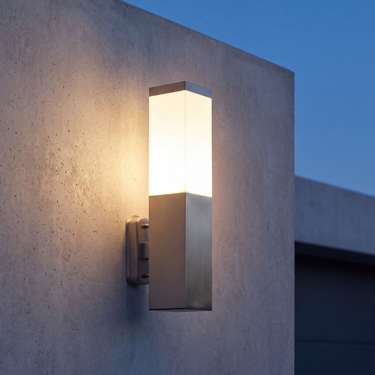 le51403-wandlampe-aussen-modern-e27-ip44-silber-05 Wandleuchte, Außenleuchte, Metall, Glas, LED