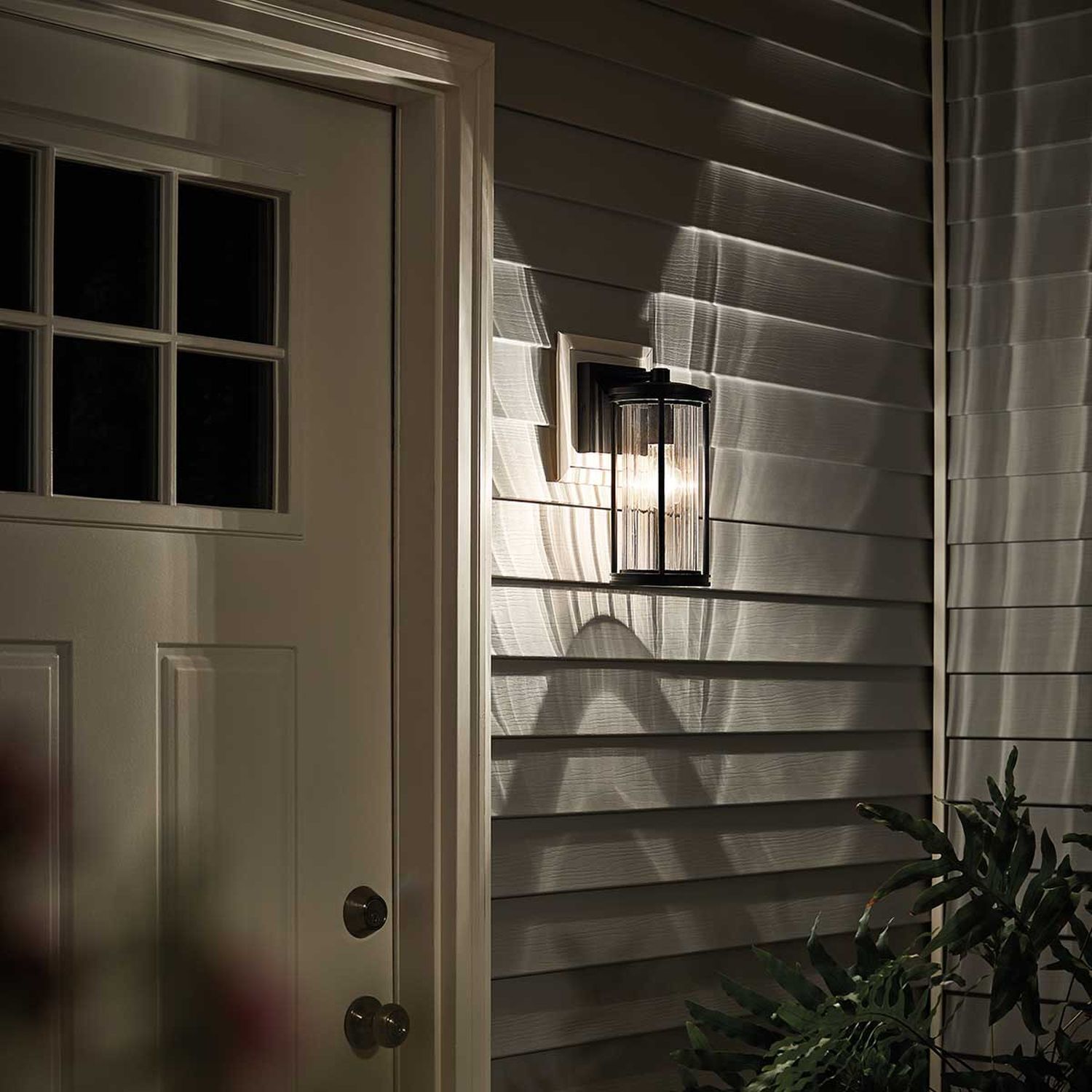 Lampe d'extérieur murale IP44 H : 29 cm verre aluminium noir