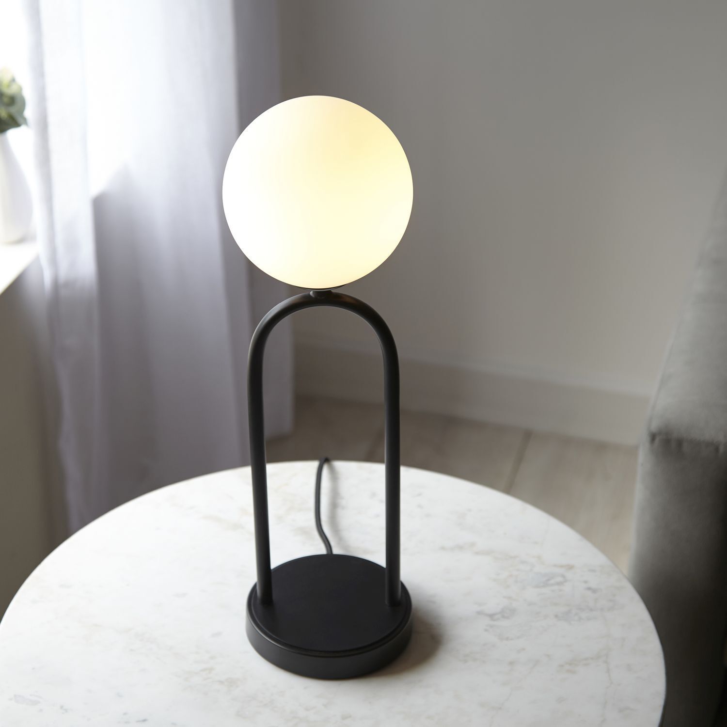 Lampe de table verre métal 43,7 cm noir blanc rétro G9