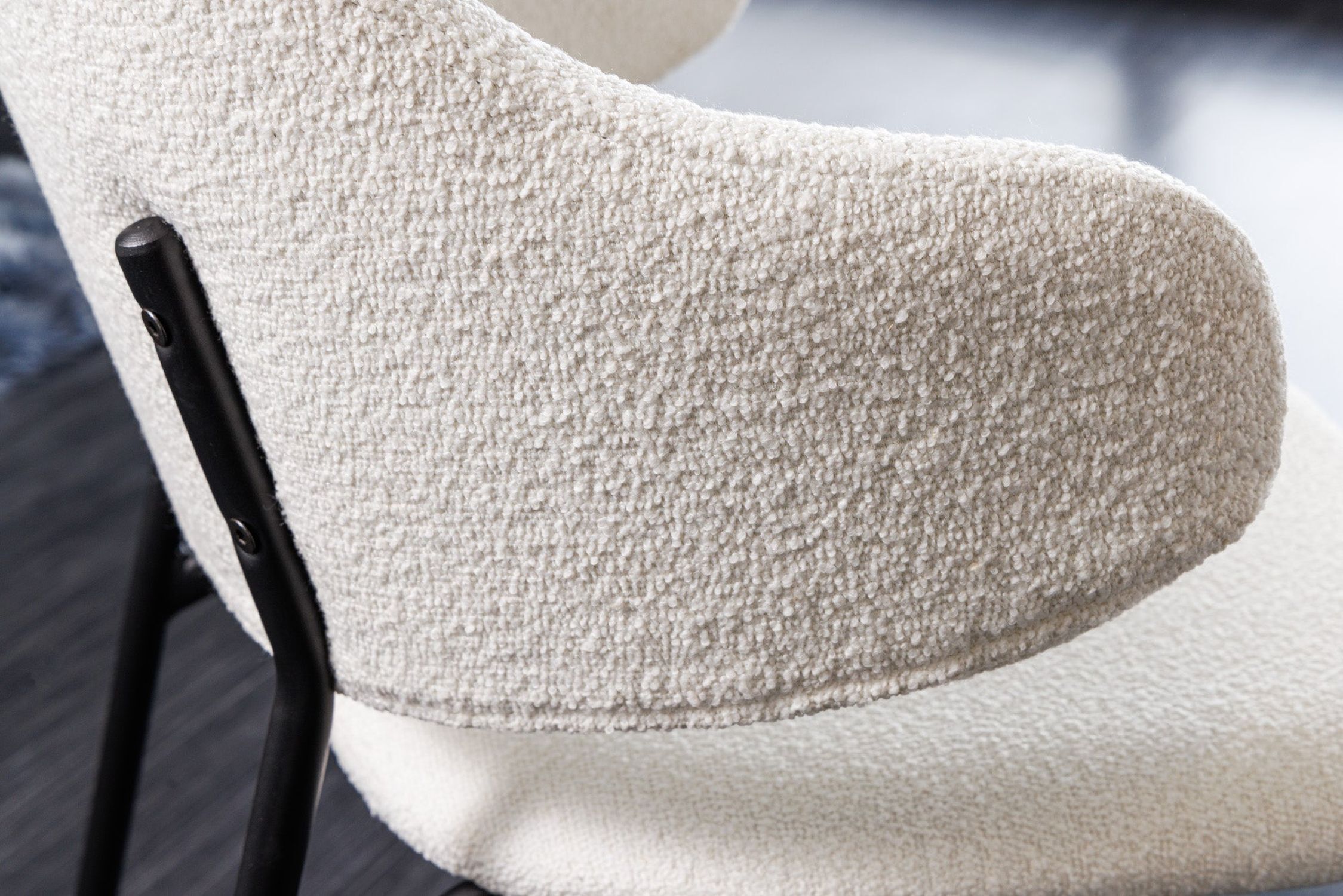 Chaise de salle à manger Bouclé Blanc Pieds en métal noir Rétro Kissen, Dekoration für Zuhause, Mobiliar