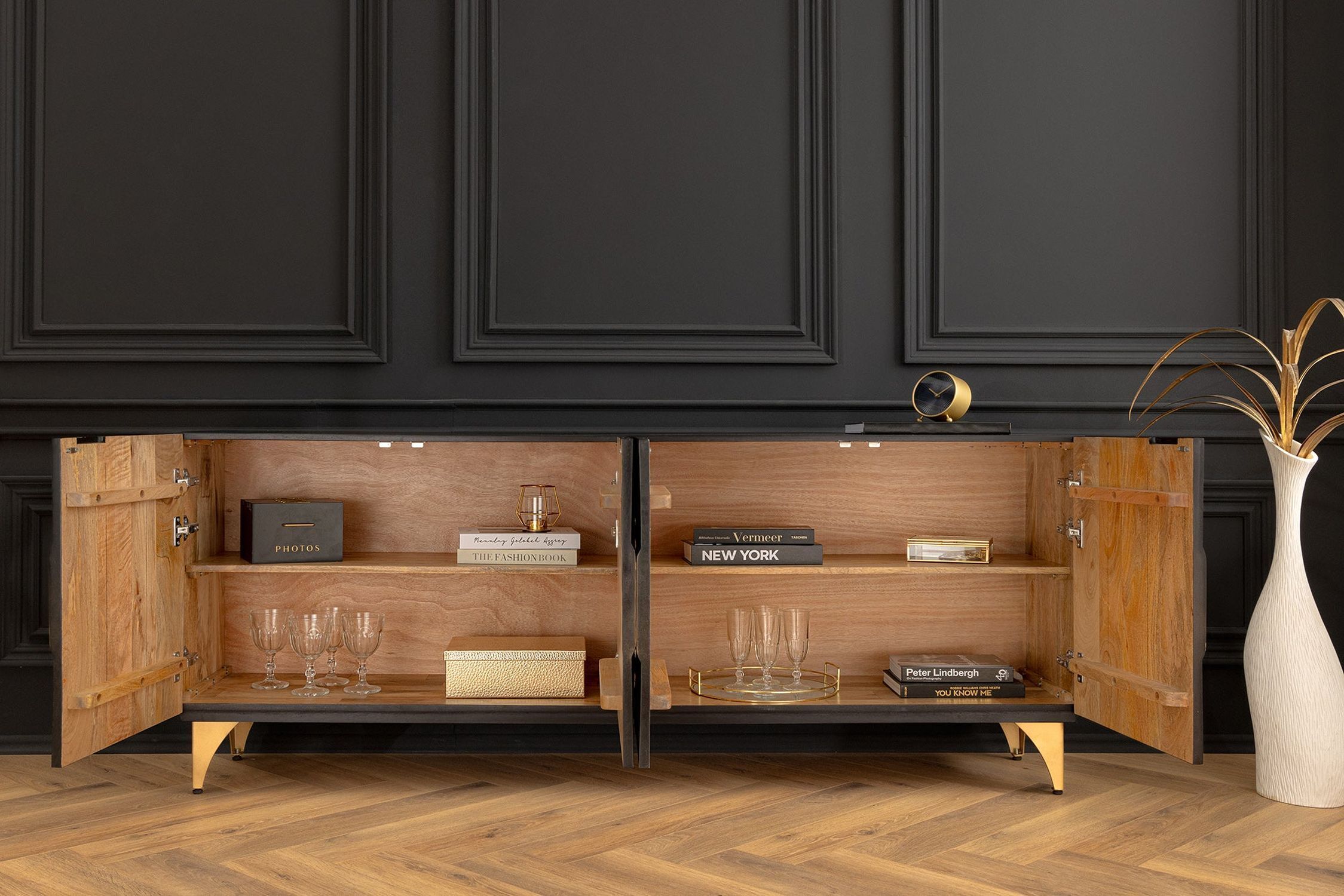 Innenarchitektur, Anrichte, Holz, Hartholz, Gebeiztes Holz