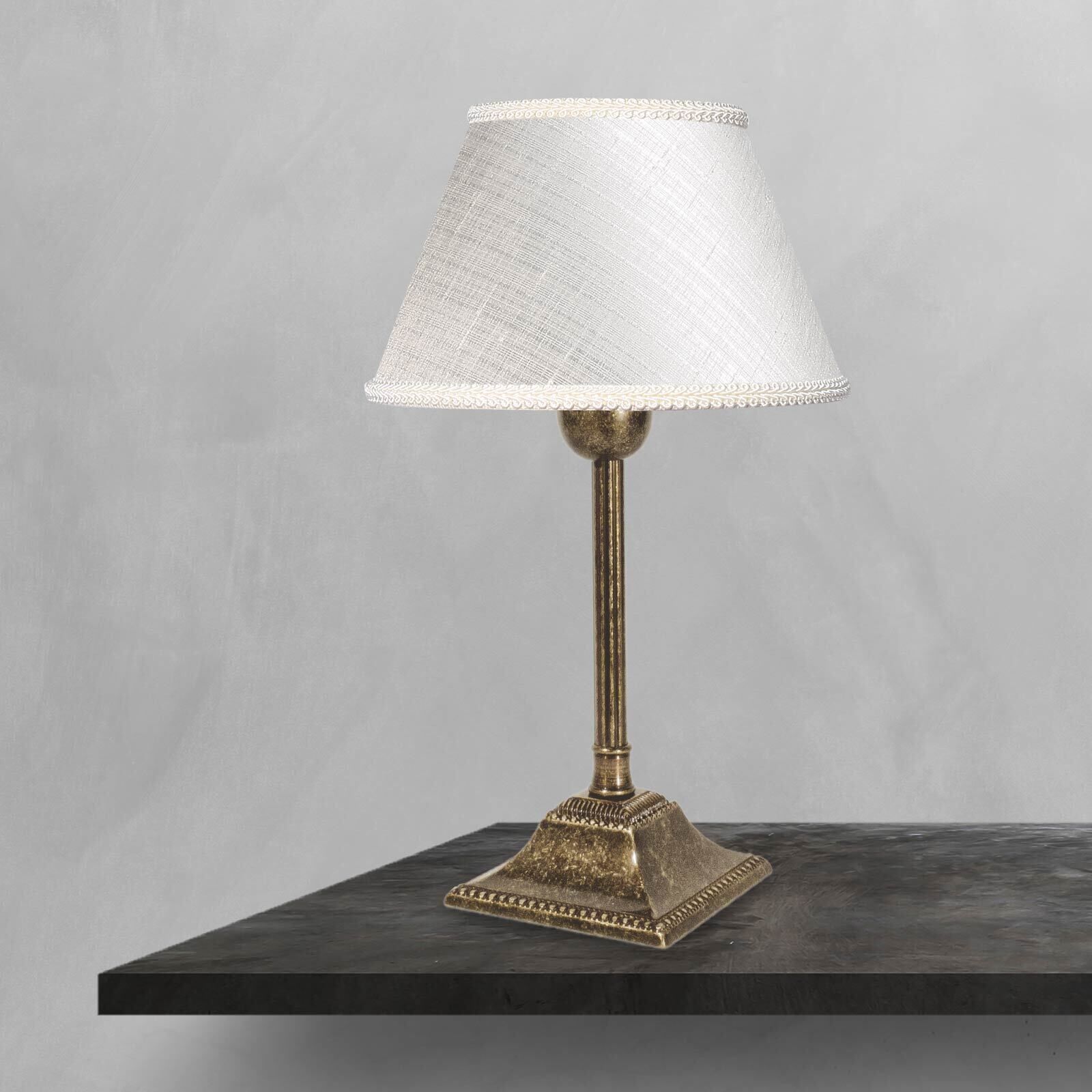 Lampe de table E14 laiton tissu 29 cm en bronze antique blanc