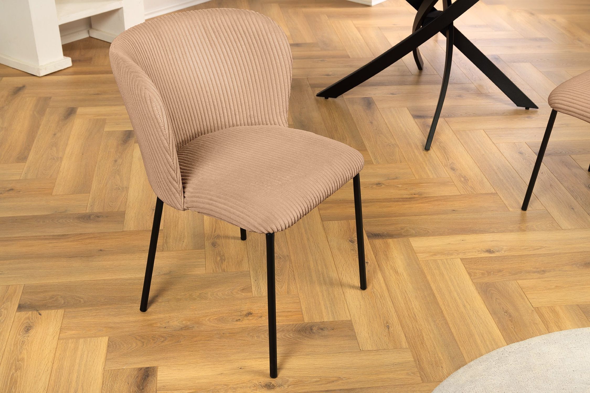 Esszimmerstuhl Cord Metall Rosa Schwarz ohne Armlehne Holz, Innenarchitektur, Hartholz, Fußboden, Mobiliar