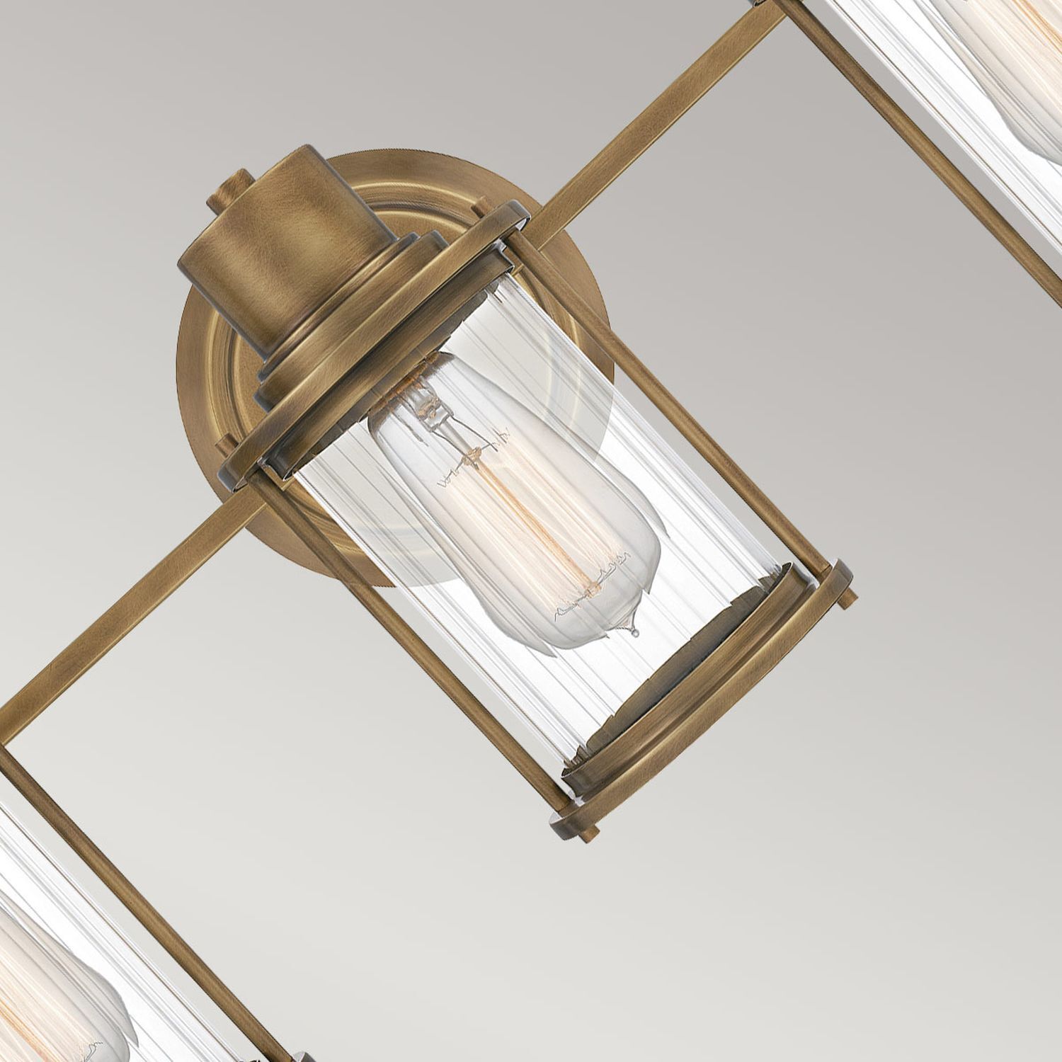Lampe de salle de bain murale métal verre IP44 L : 56 cm 3 flammes oblongues