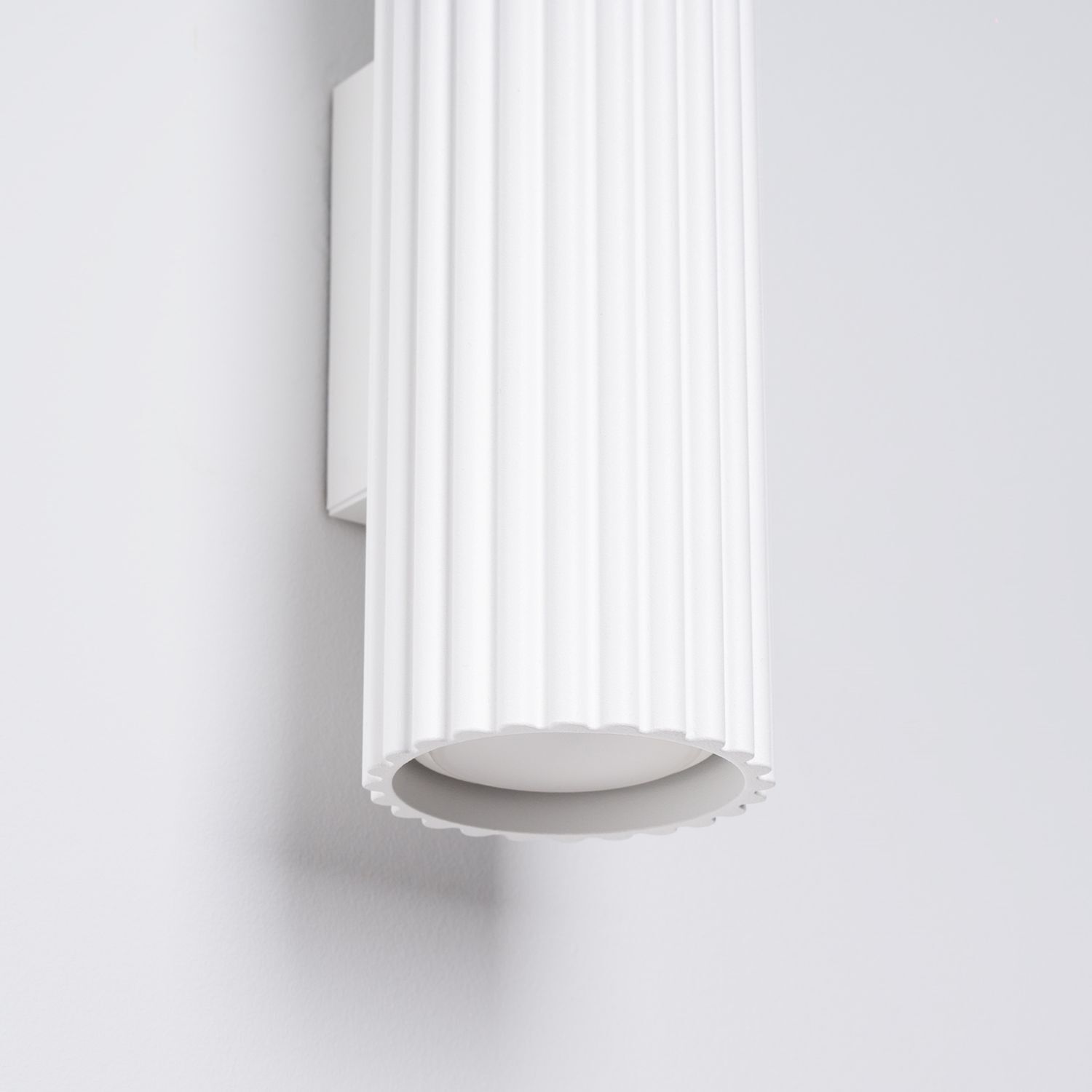 Applique intérieure petite H : 20 cm Blanc 2x GU10 Up Down Alu
