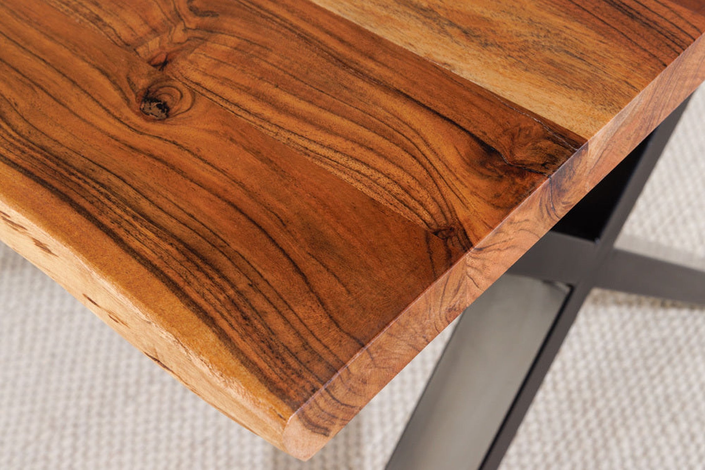 Esstisch Baumkante Akazienholz Metall 160 x 90 cm Hartholz, Holz, Gebeiztes Holz, Innenarchitektur, Tischplatte