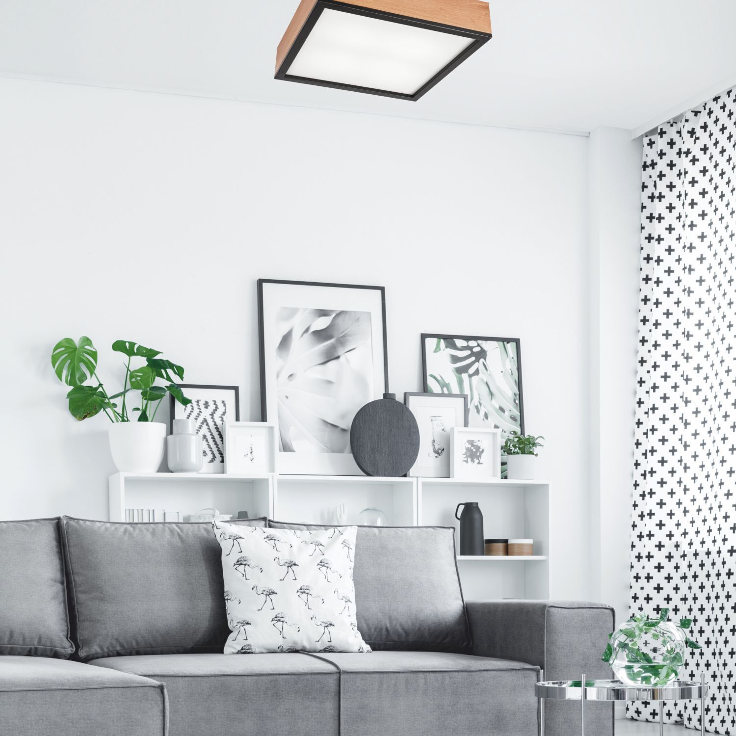 Plafonnier bois L : 39 cm petit carré en chêne 4x E27 Innenarchitektur, Inneneinrichtung, Wohnzimmer, Kissen, Couch