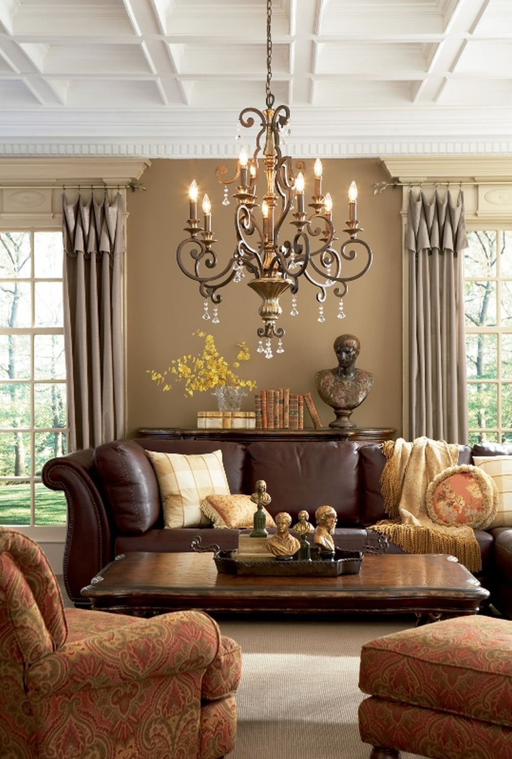haengeleuchte-pendelleuchte-haengelampe-gotica-4-6-flammig-antik-rustikal-800-4 Chandelier, Wohnzimmer, Kronleuchter, Sofa, Dekoration