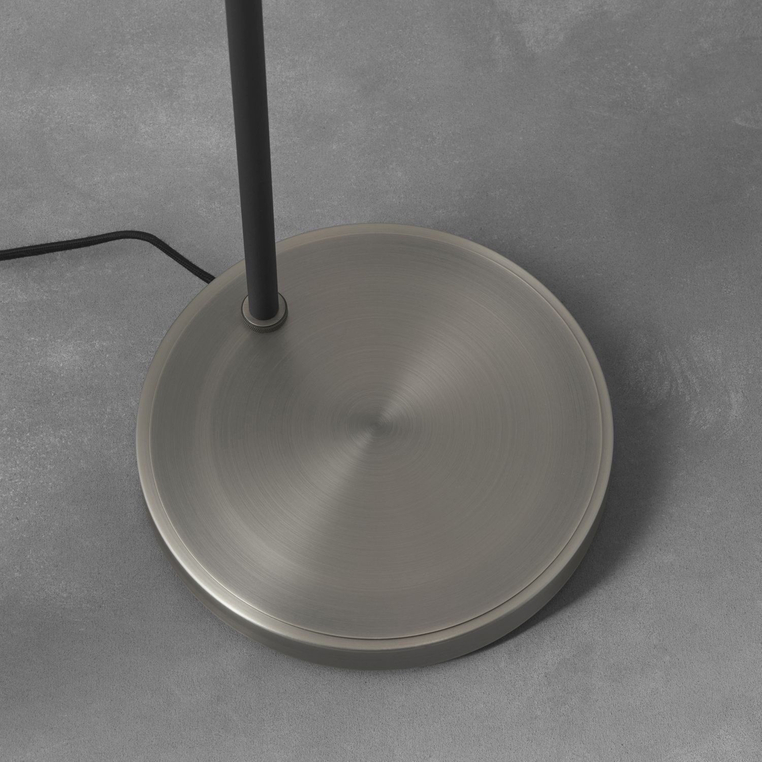 Lampadaire E27 148 cm abat-jour ajustable noir argenté