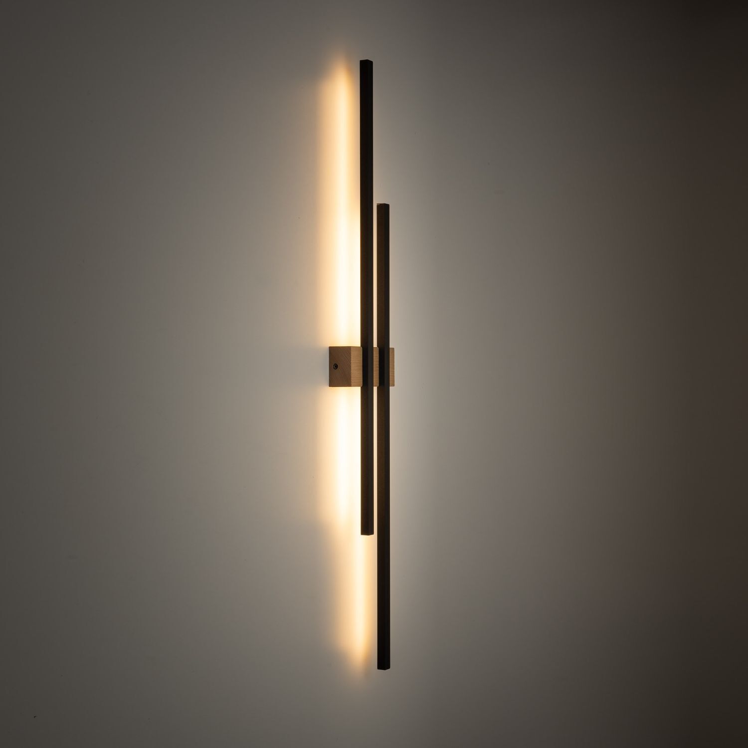 Applique LED 90 cm de haut lumière indirecte 3000 K métal bois Beleuchtung, Kreuz, Symbol, Lampe