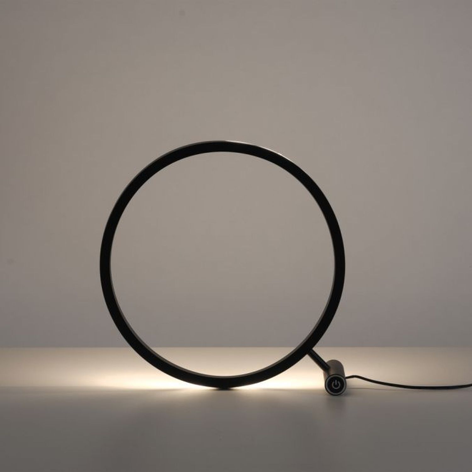 Lampe de table LED à intensité variable Touch 28 cm anneau en laiton