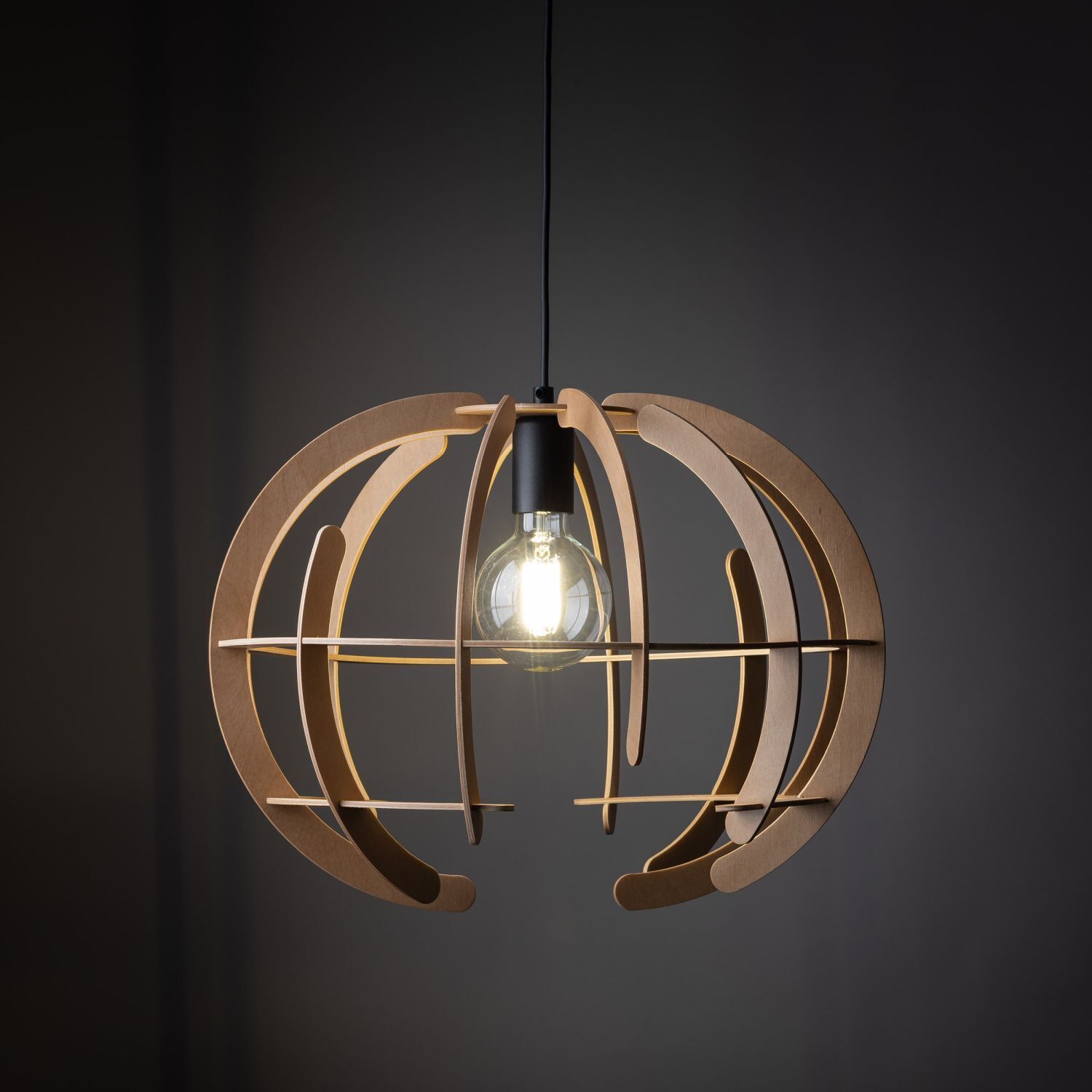 Suspension en bois Ø 46 cm H : max. 160 cm réglable E27
