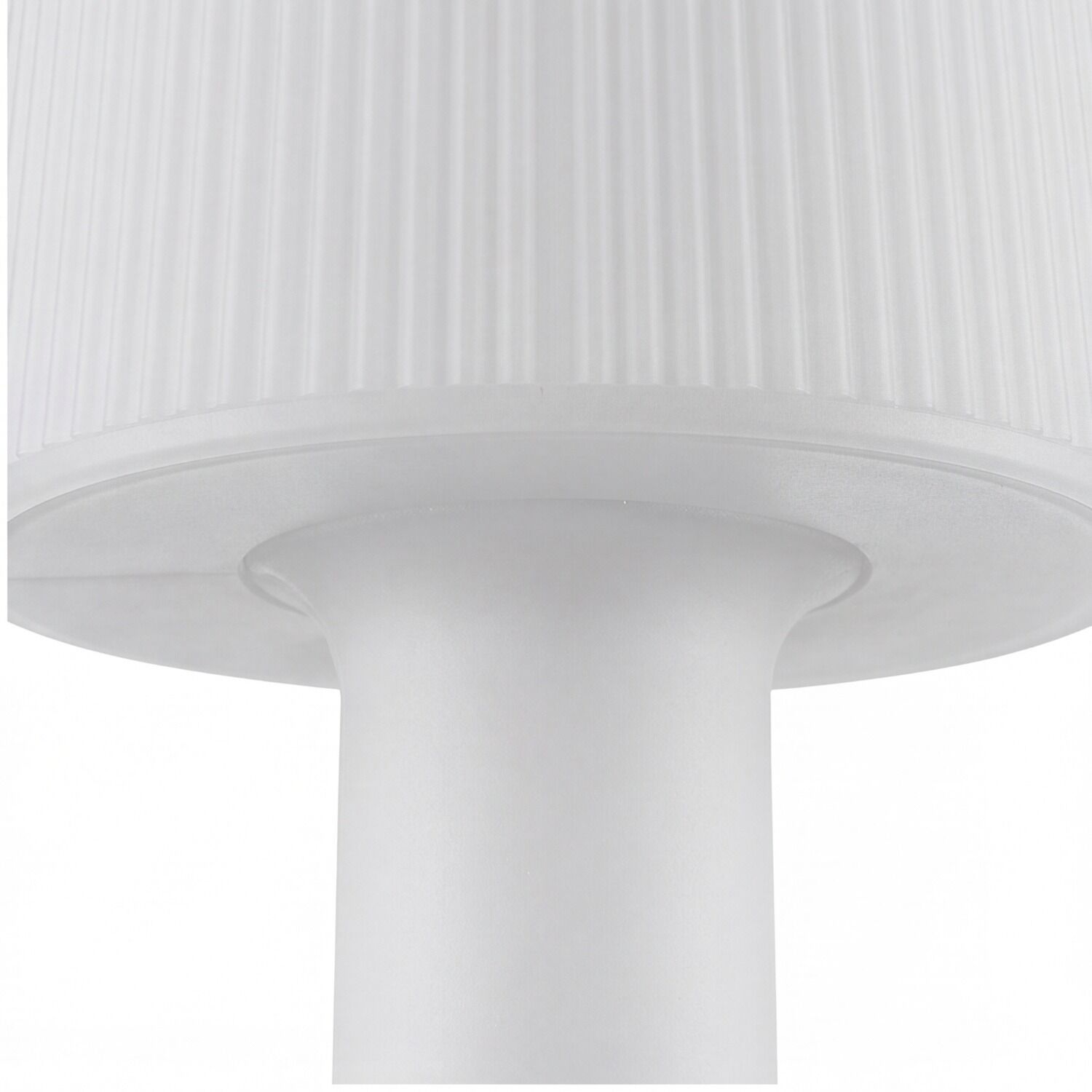 le126616-stehlampe-terrasse-garten-aussen-kunststoff-modern-ip44-weiss-05 Lampe, Tischlampe, Weiß, Schirm, Weißes Metall