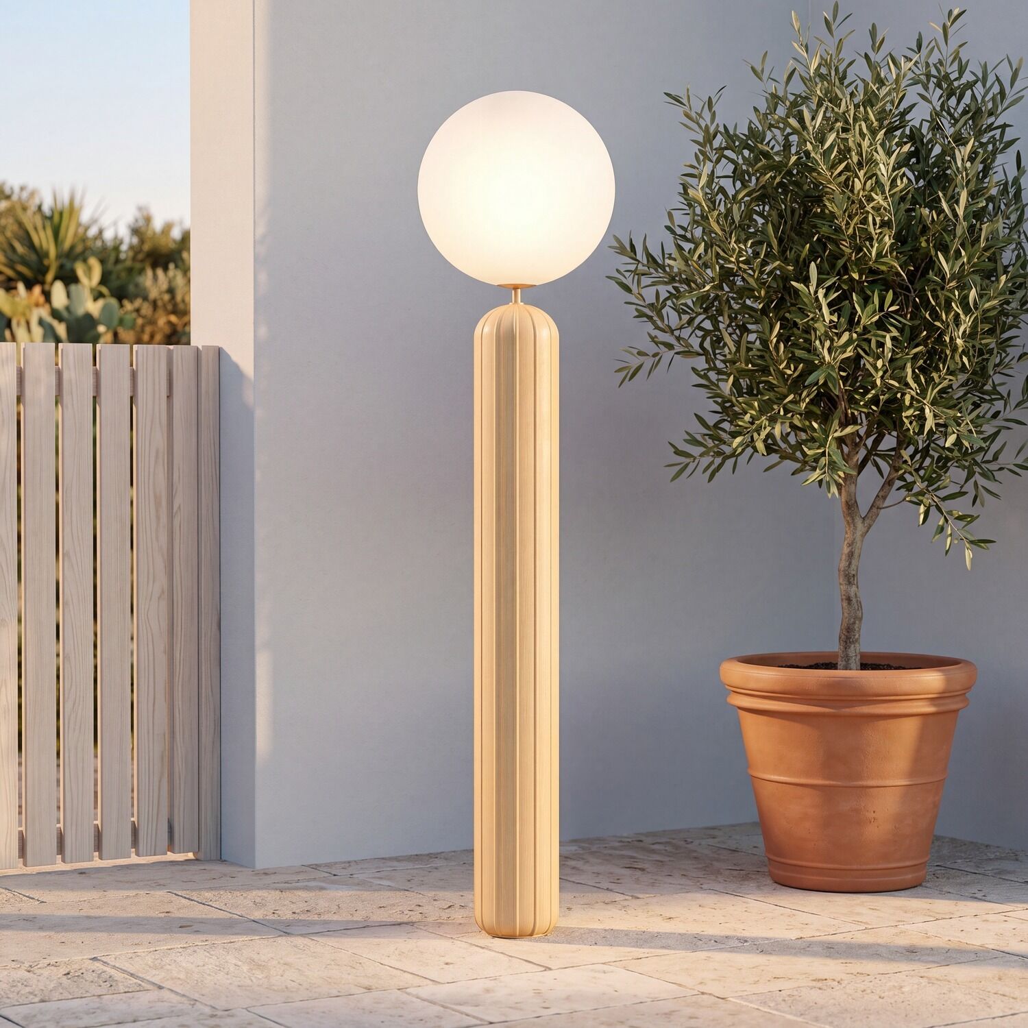 Gartenlampe, Stehlampe, Globe-Lampe, Holz-Design, Außenbeleuchtung