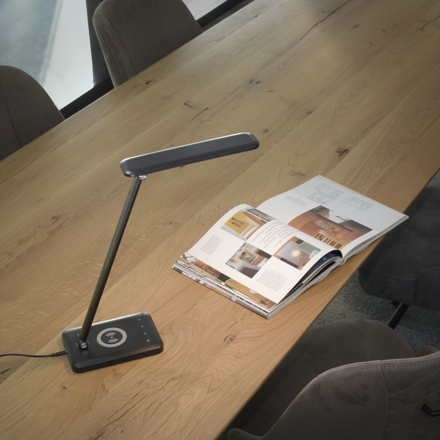 Lampe, Mobiliar, Tabelle