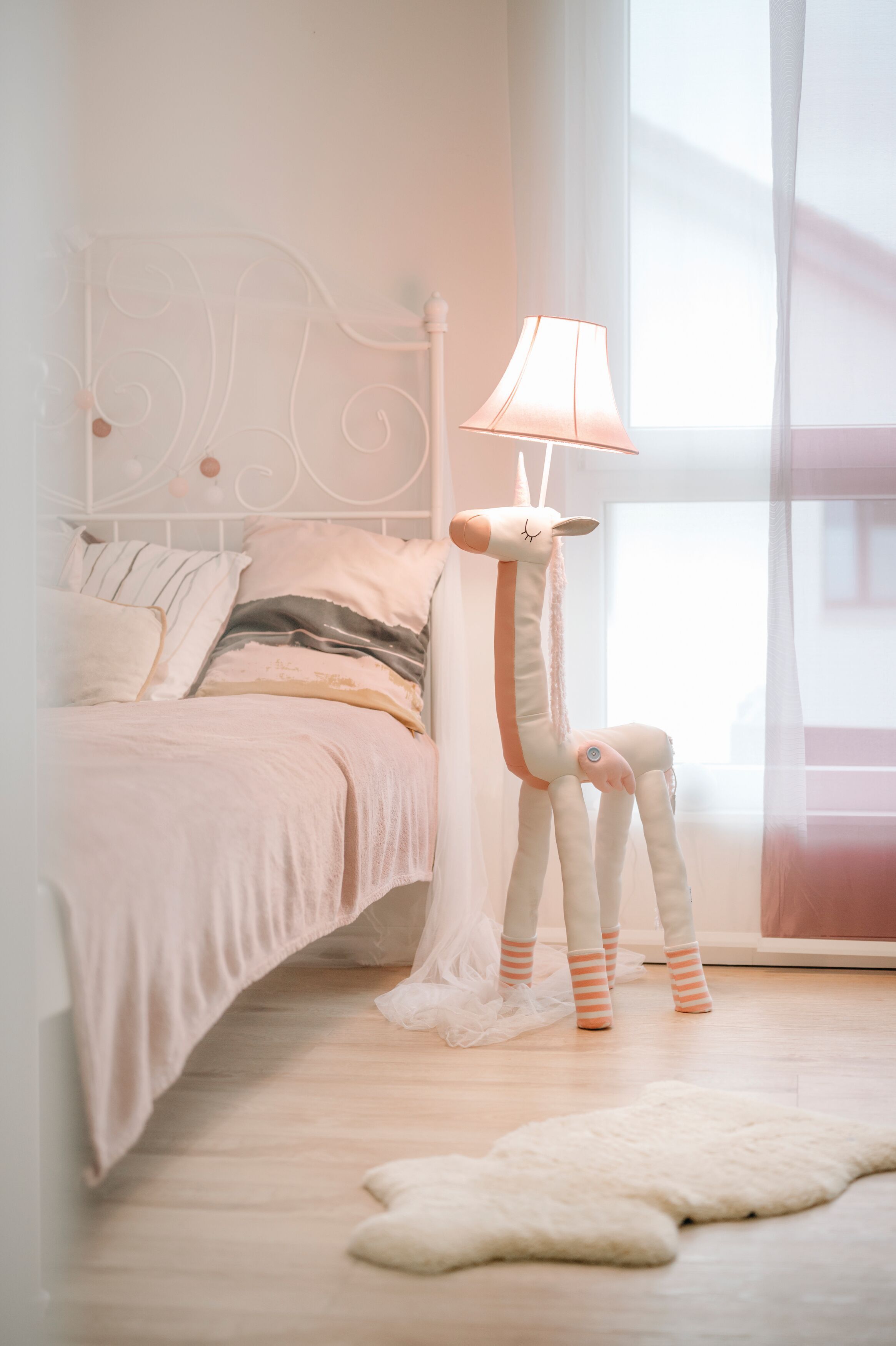 Lampadaire Rose Blanc Licorne 120 cm Chambre Enfants