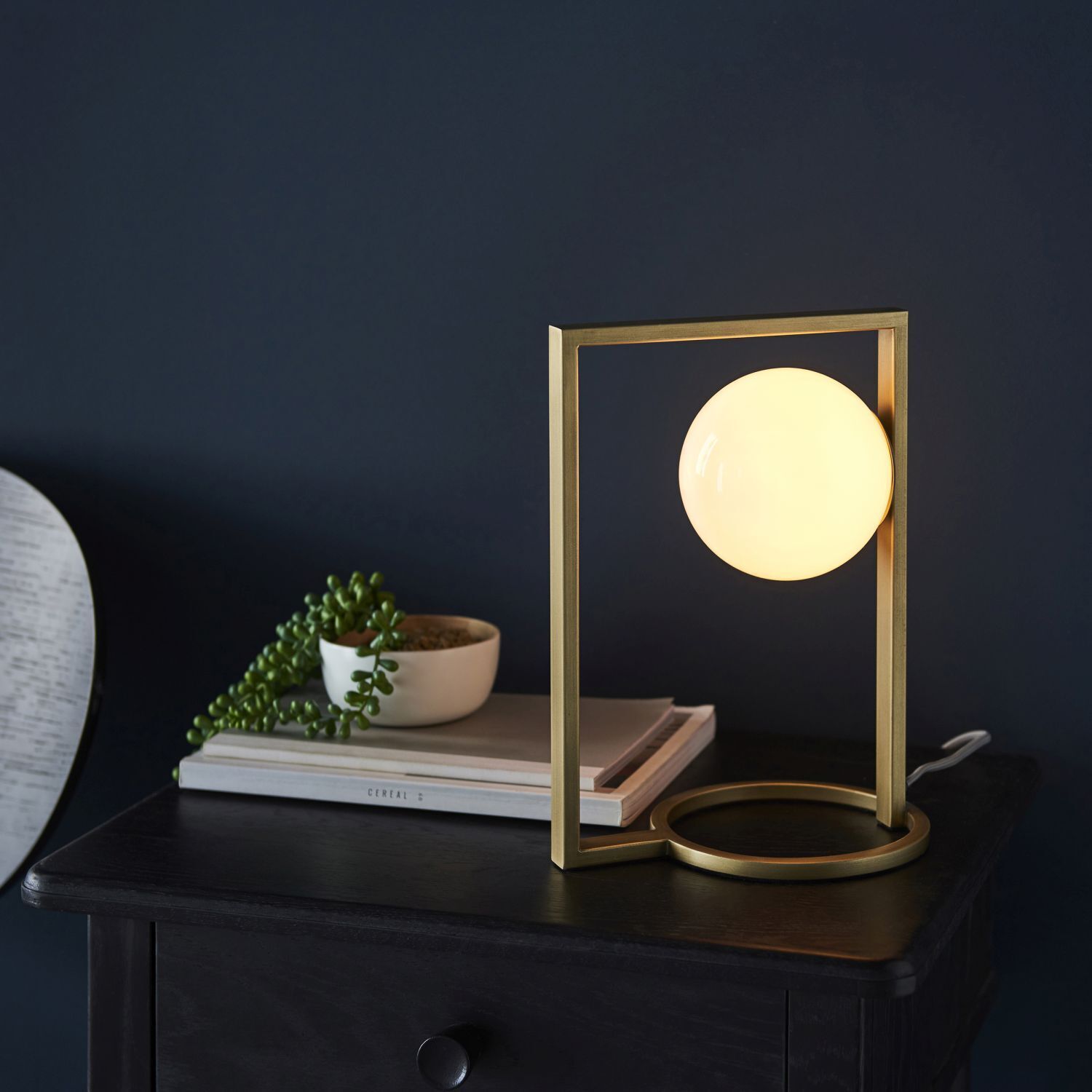 Lampe de table verre métal 30 cm en or blanc Abat-jour sphérique G9