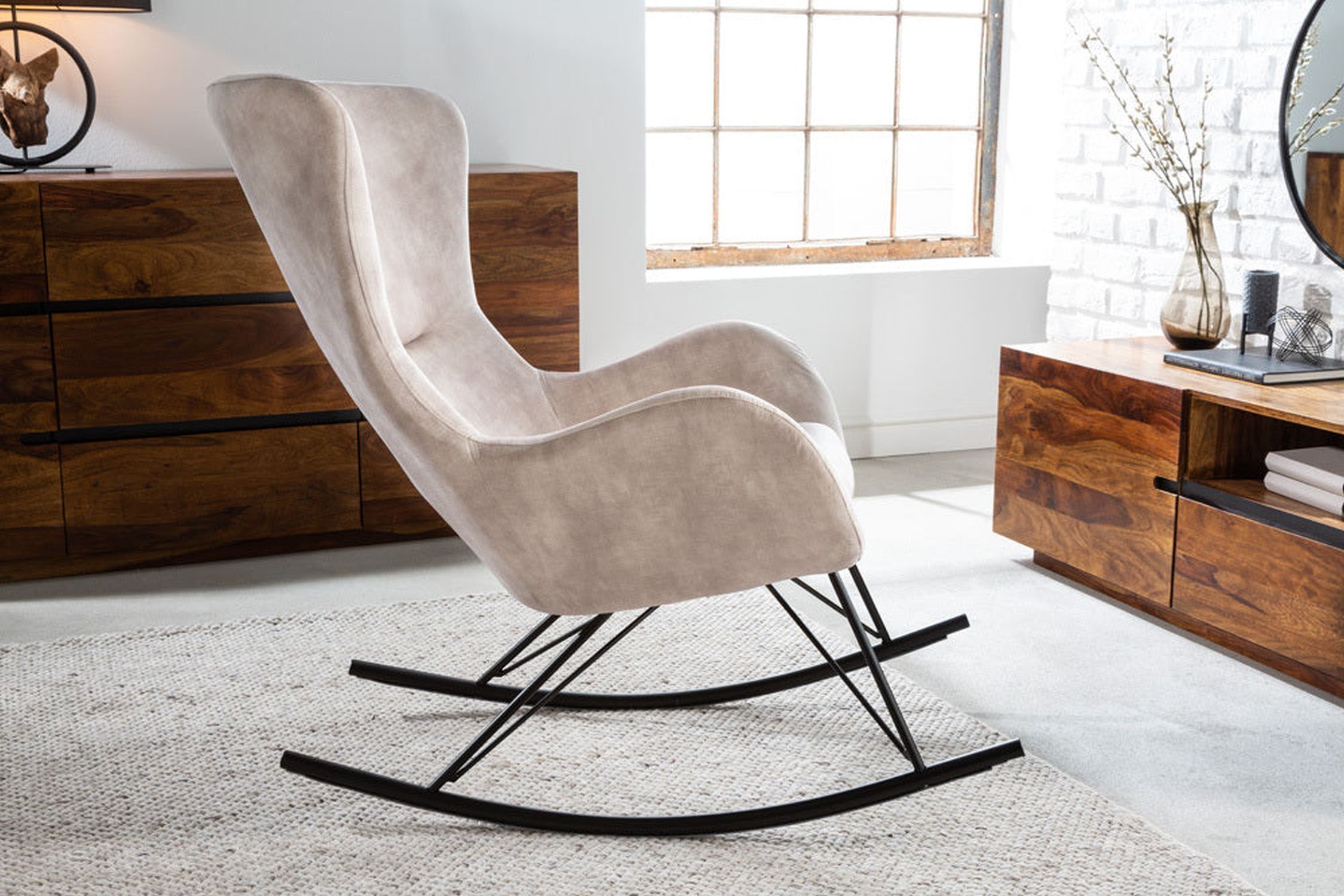 Fauteuil à bascule velours métal beige crème noir Moebel, Stuhl, Schaukelstuhl