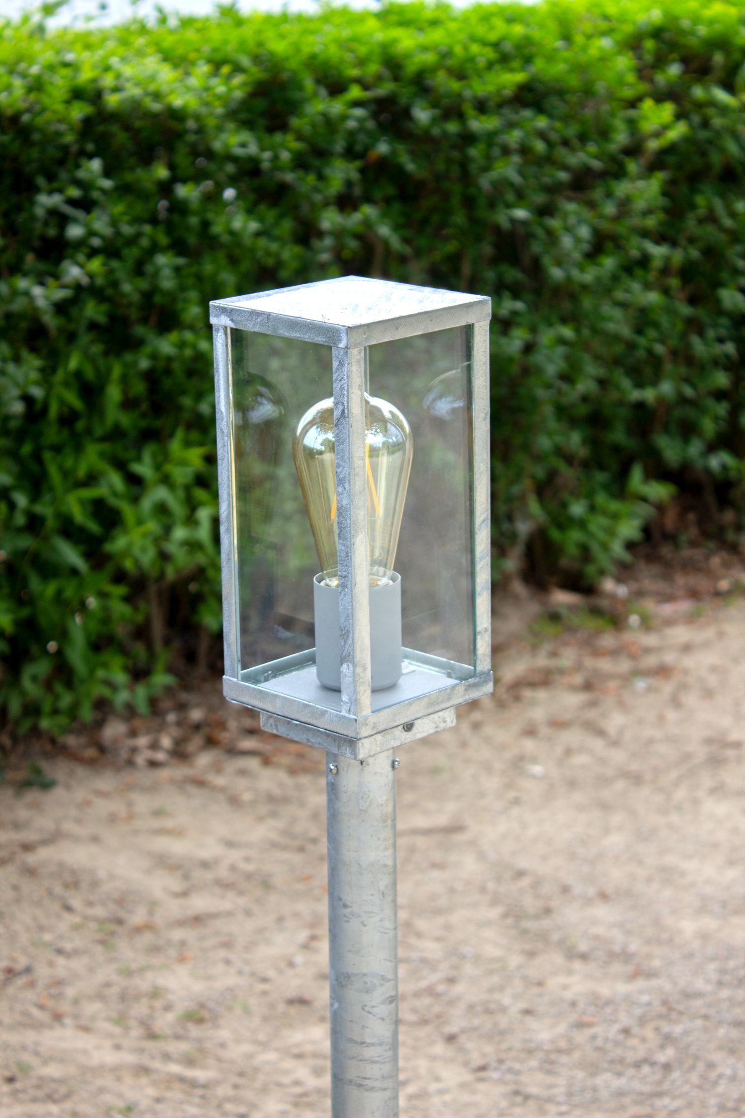 Lampe, Laternenpfahl