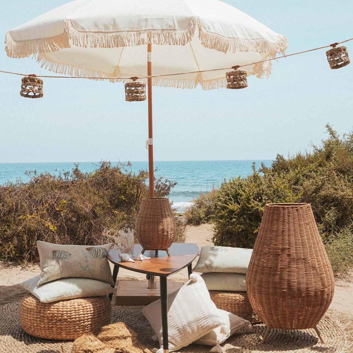 Guirlande lumineuse LED solaire 5 m IP44 jute herbe de mer 2700 K Outdoor Moebel, Tabelle, Wohnen, Terrasse, Sonnenschirm