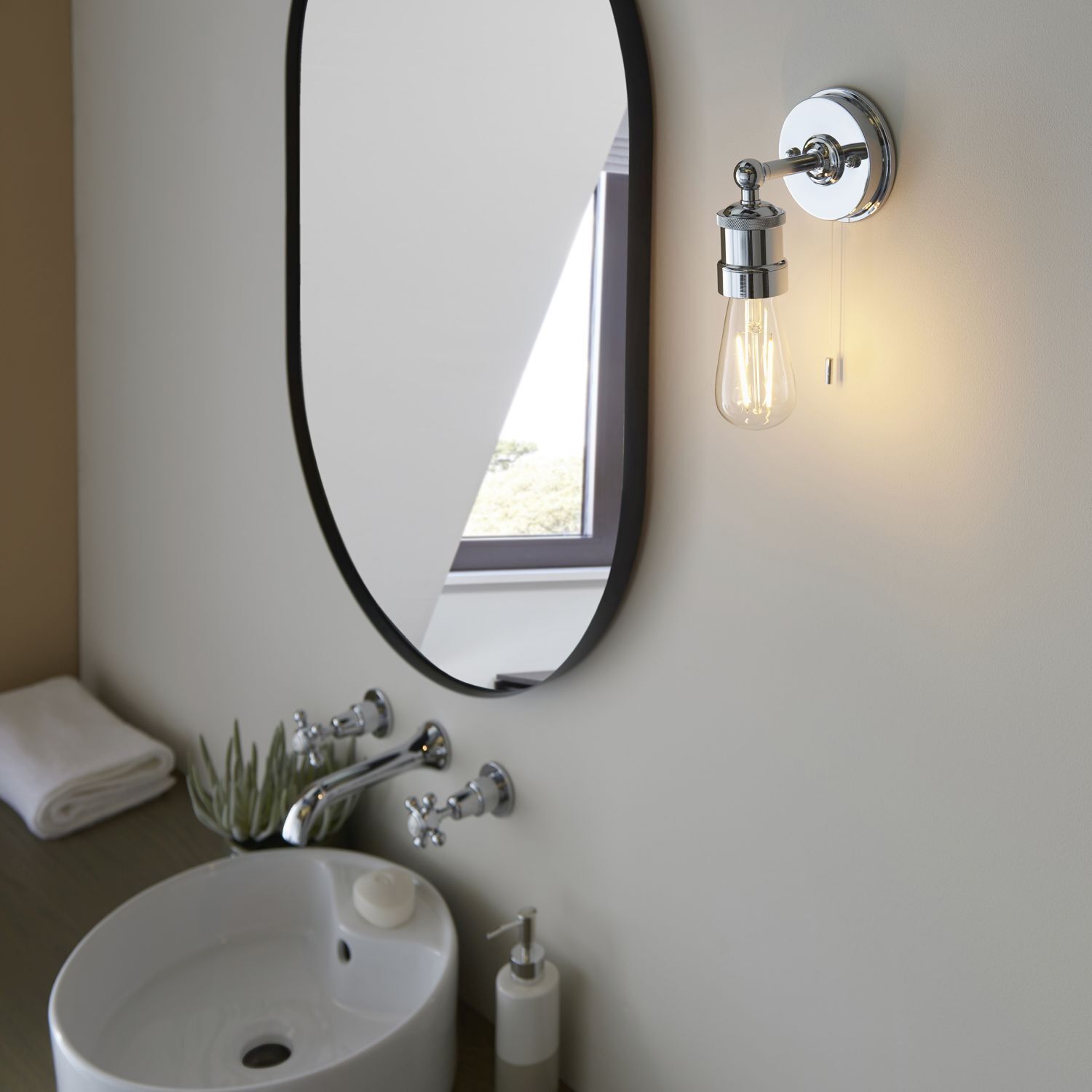 Applique avec interrupteur IP44 chrome rétro design E27 salle de bain