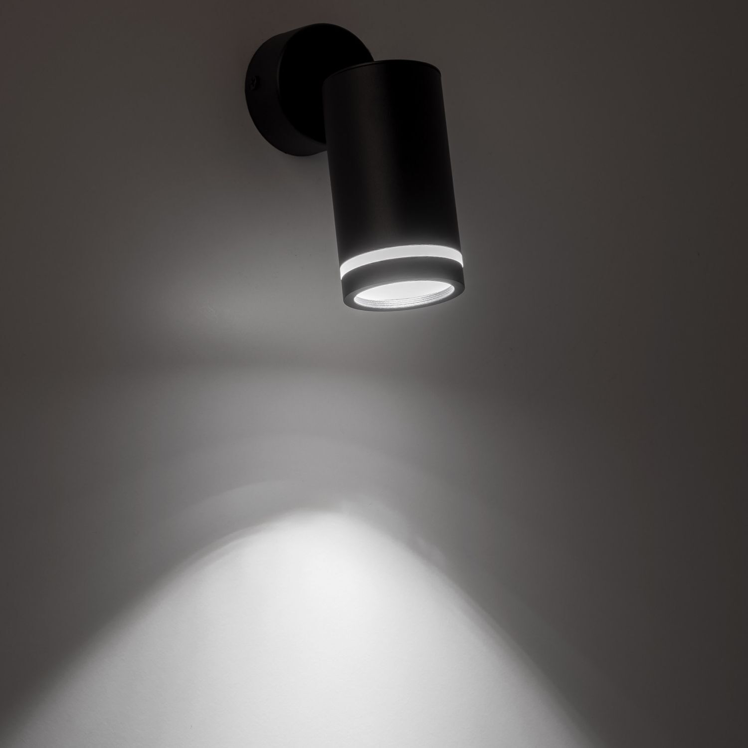 Plafonnier métal GU10 Ø 5,5 cm H : 13,5 cm orientable