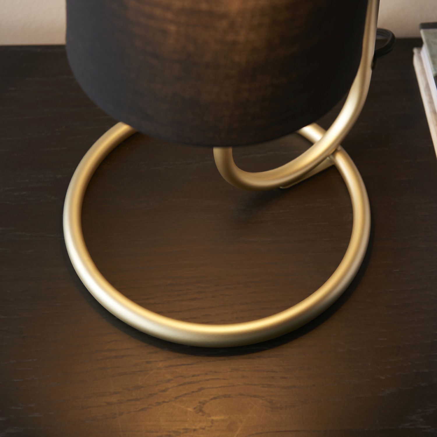 Lampe de table tissu métal 50cm noir laiton antique Moderne E27
