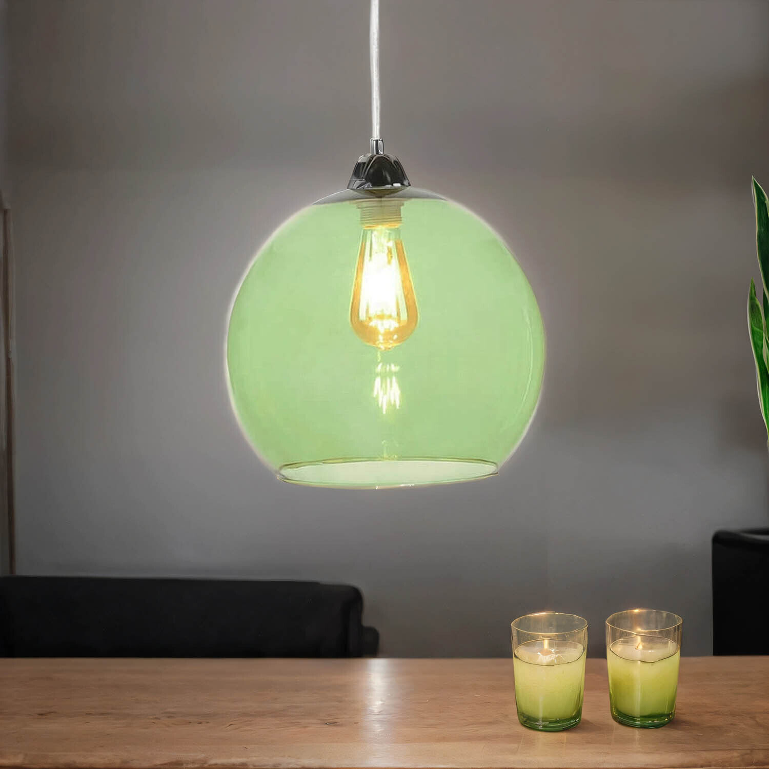 Lampe à suspendre avec abat-jour en verre Vert
