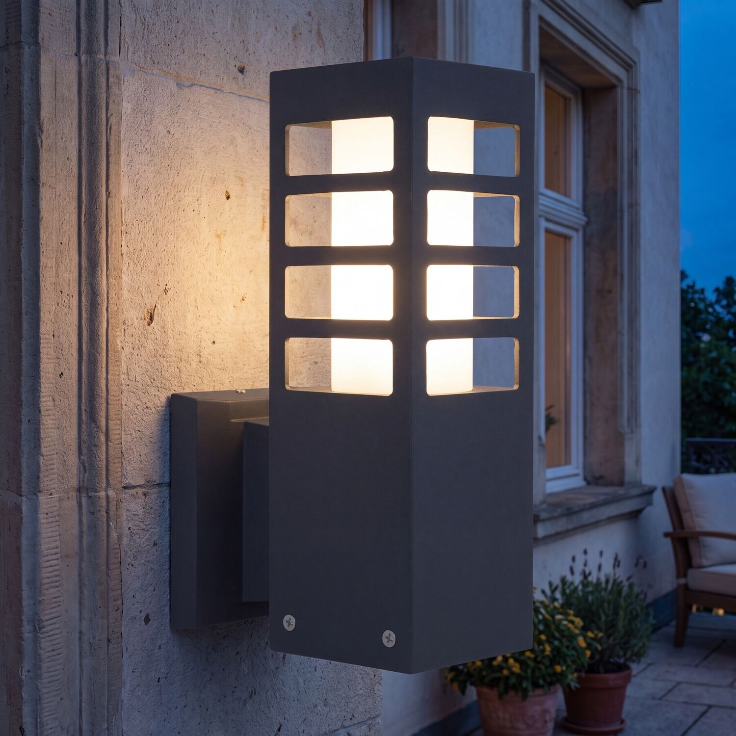 aussen-wandleuchte-aussenlampe-beringen-1-flammig-anthrazit-modern-284-1 Außenleuchte, Wandleuchte, Gartenlicht, Moderne Leuchte, Rahmen mit Quadraten