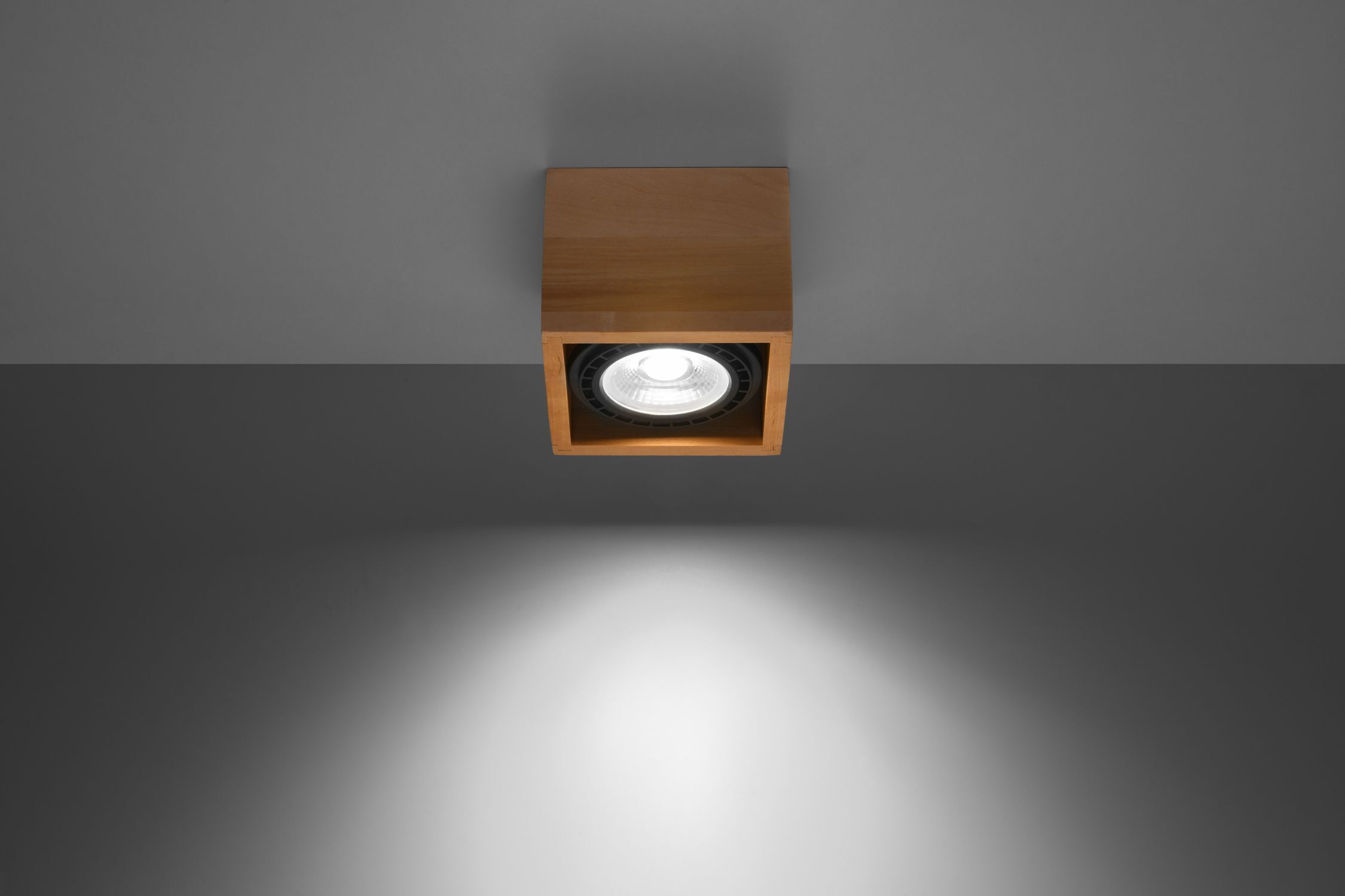 Spot lampe bois carré L : 14 cm petit plat GU10