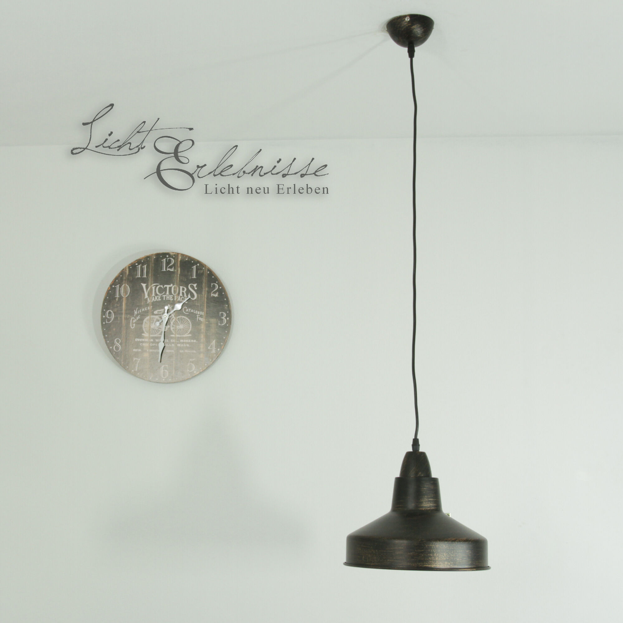 LUMINAIRE DE LOFT STRATOS AU DESIGN INDUSTRIEL