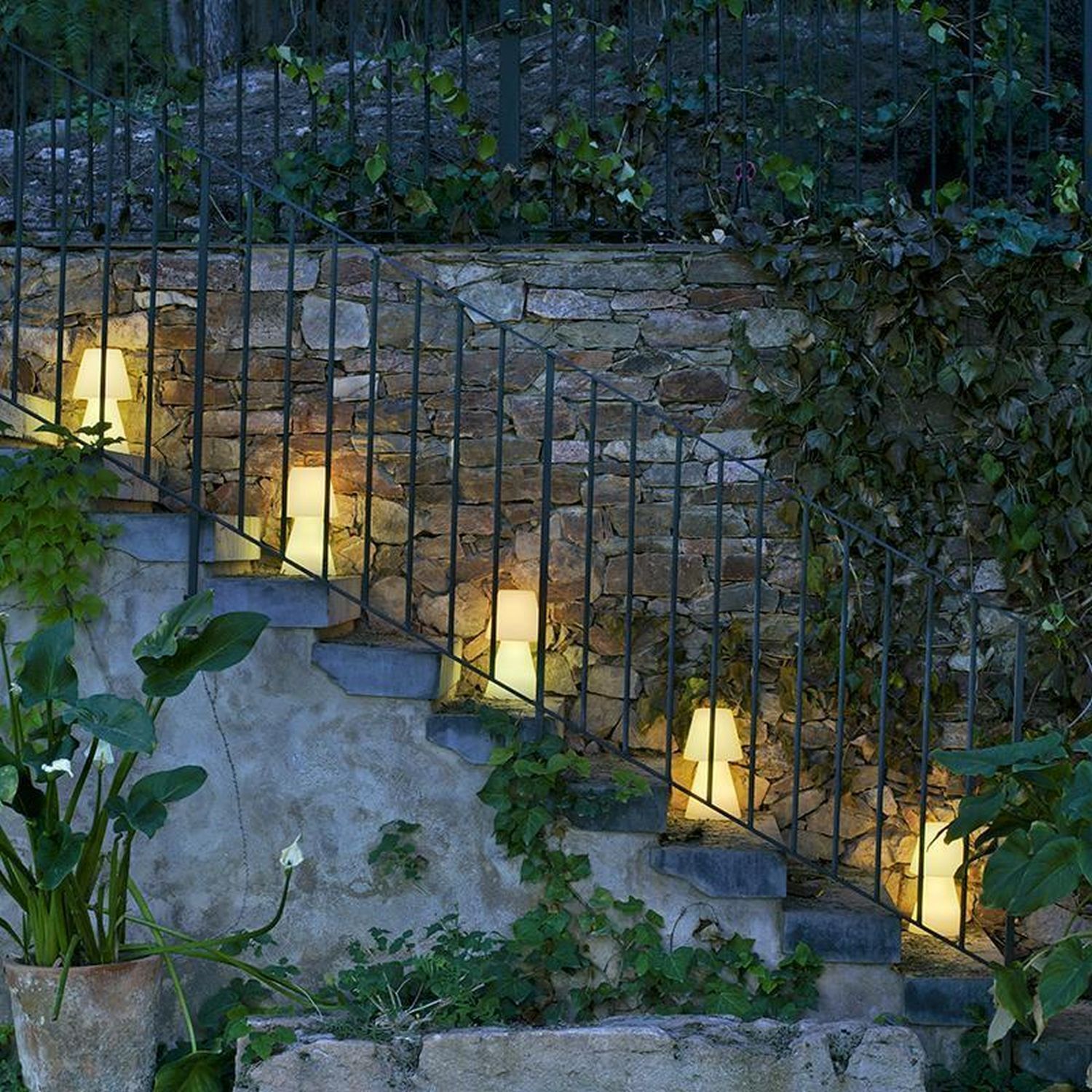 Lampe de table LED extérieure sans fil 45 cm changement de couleur variateur IP65 Hinterhof, Gehweg, Pflanze, Handlauf, Garten