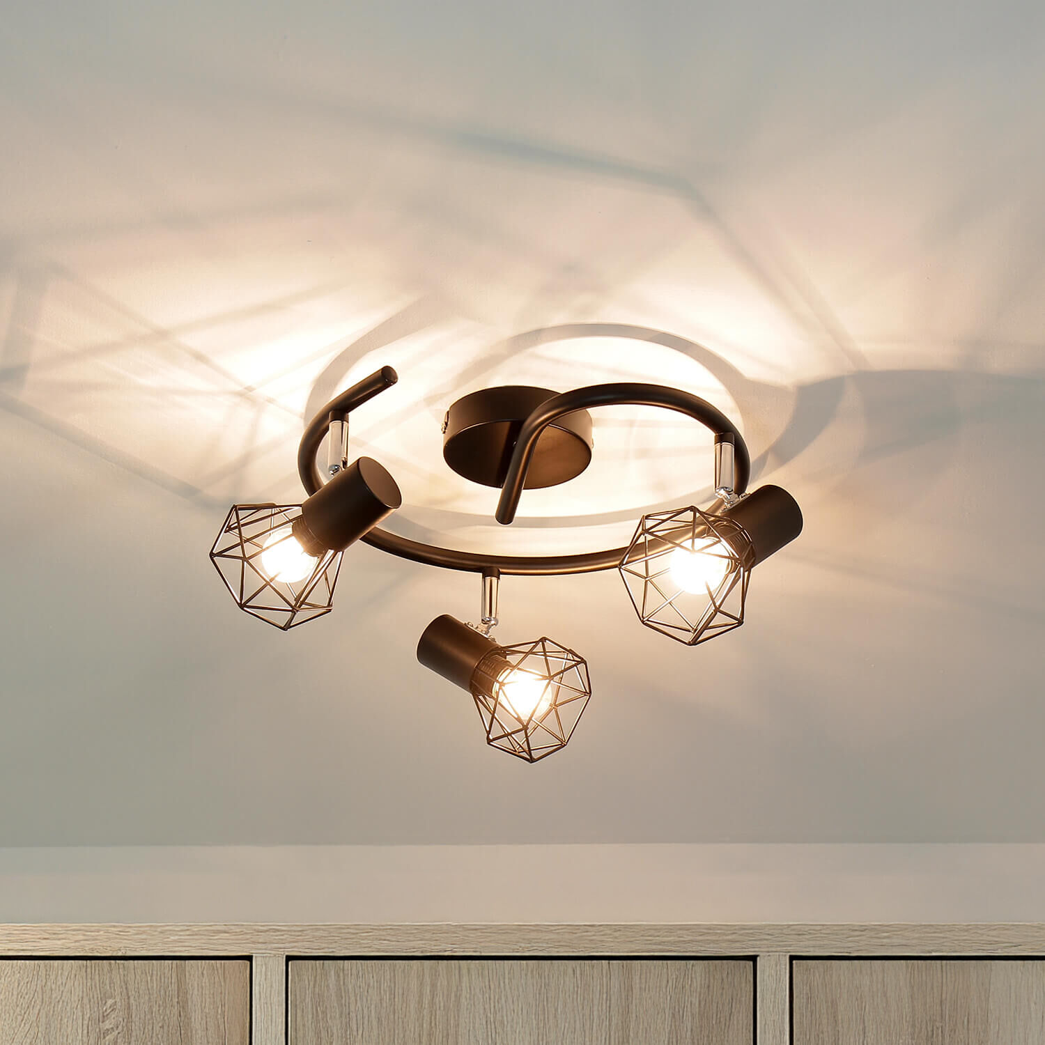 Geometrischer Spot Schwarz Metall Retro vielseitig MIA Deckenleuchte, Leuchte, Lampe