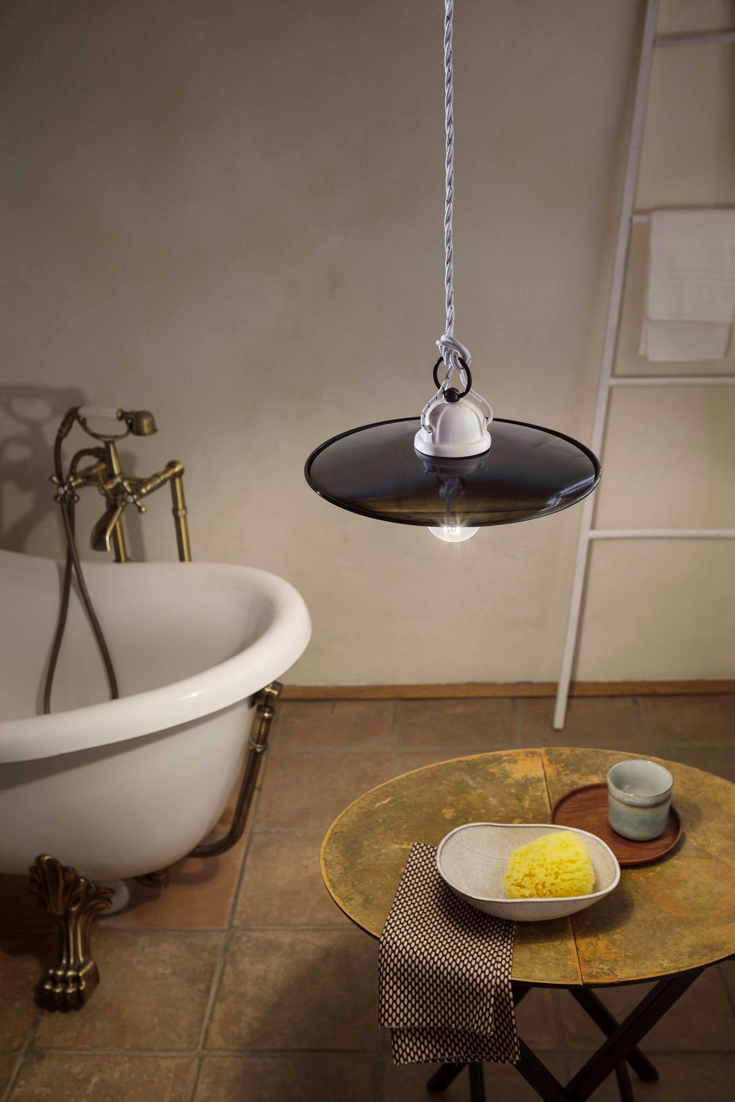 Suspension métal céramique E27 ronde Ø 25 cm SANDRA Baden