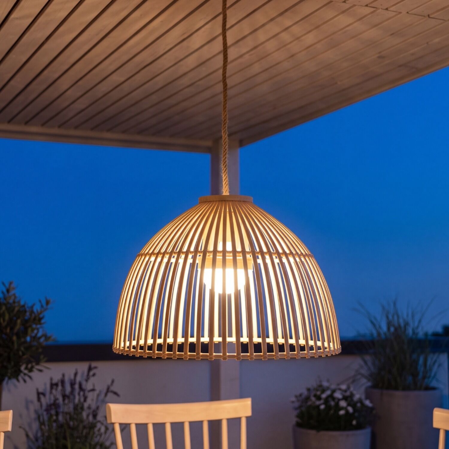 Hängelampe, Kugel-Lampe, Holzlampe, Industrielle Leuchte, Terrassenbeleuchtung