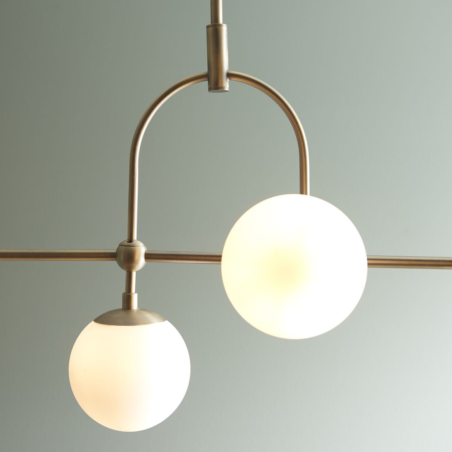 Lampe à suspendre verre métal 162 cm de long laiton antique blanc 5x E14