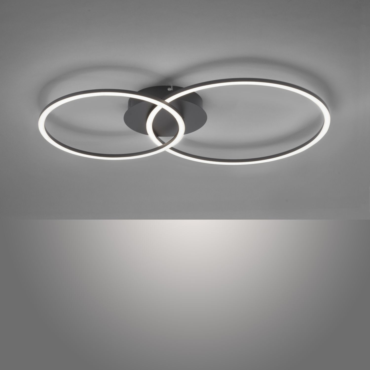 Plafonnier LED métal noir 26 W 3000 K flexible