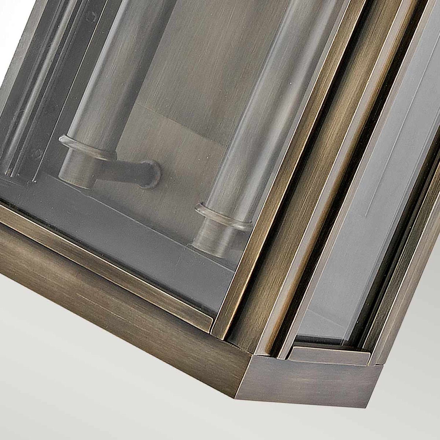 Lampe d'extérieur murale IP44 H : 41,9 cm carrée en bronze vintage