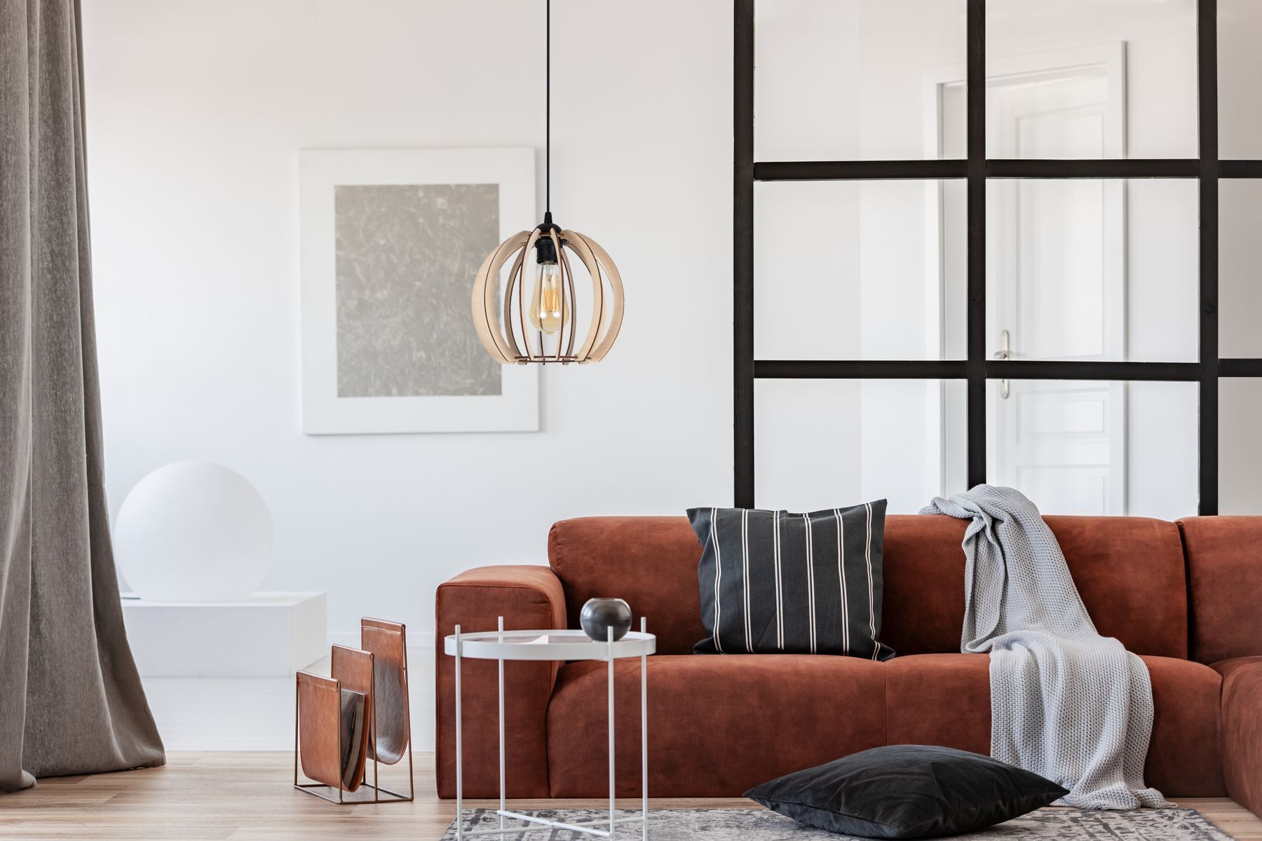 Suspension ronde abat-jour bois métal E27 sphère Ø24 cm Innenarchitektur, Inneneinrichtung, Wohnzimmer, Couch, Kissen