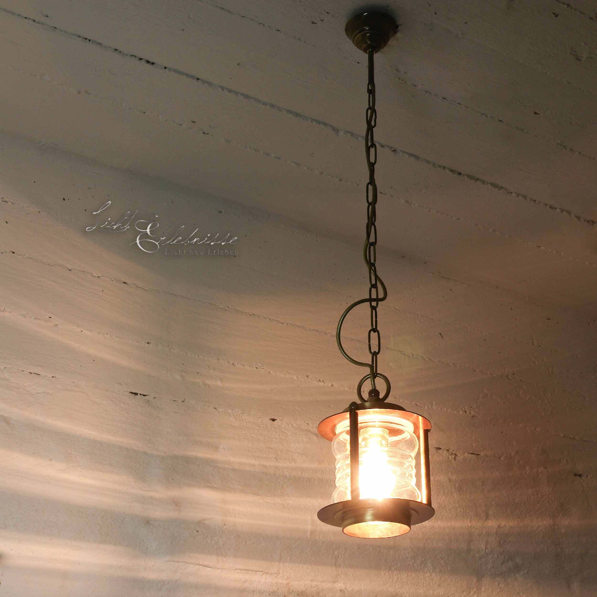 Lampe d'extérieur suspendue MYKO en laiton inoxydable