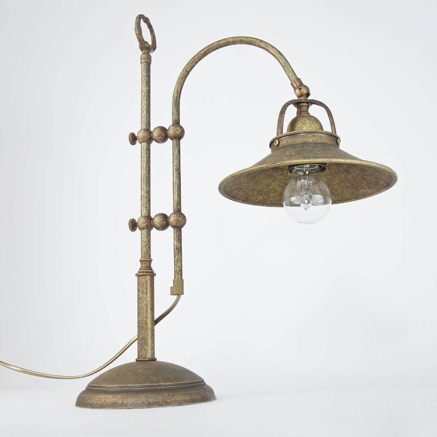 Lampe de table en laiton antique bronze Lampe, Bronze, Lampenschirm, Drinnen
