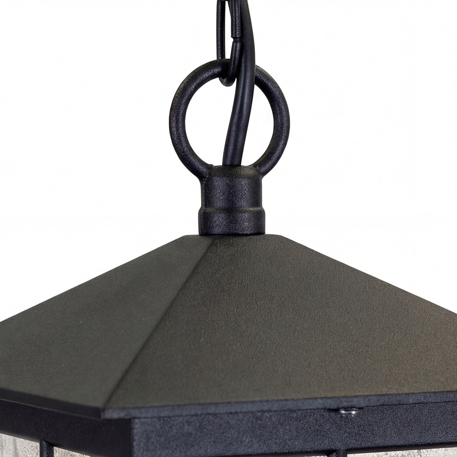 hängelampe, schwarzes metall, pendelleuchte, industrielles design, geomterische schirmform