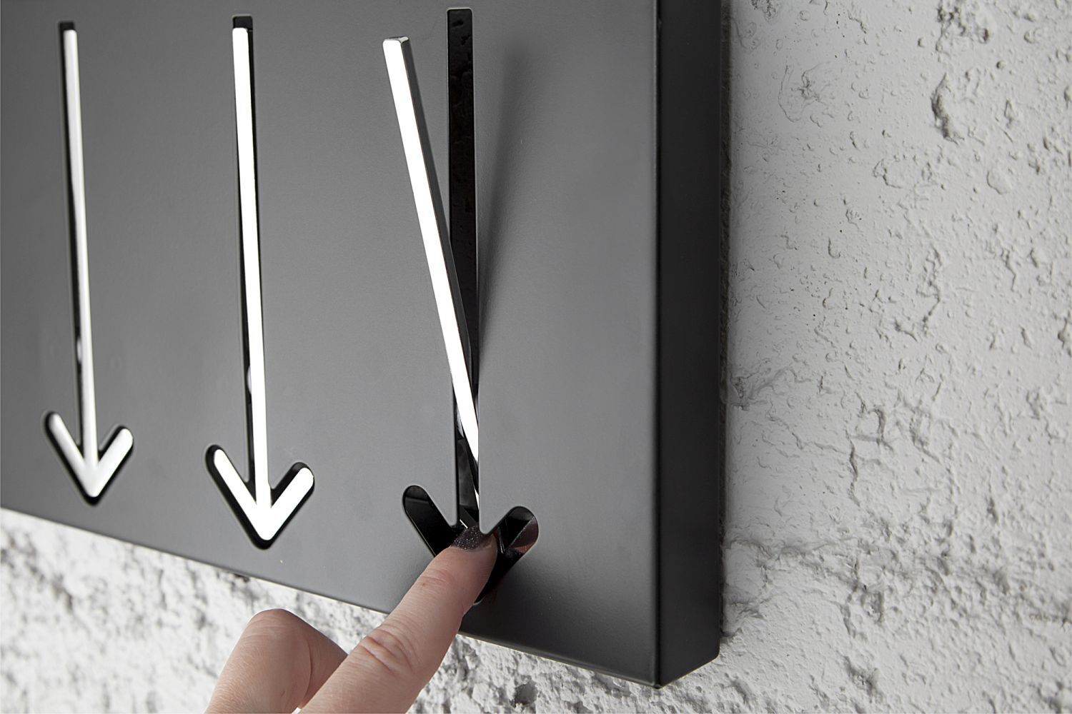 Portemanteau mural en métal 45 cm en noir et blanc avec 5 crochets Symbol, Text, Nummer, E-Scooter, Fahrzeug