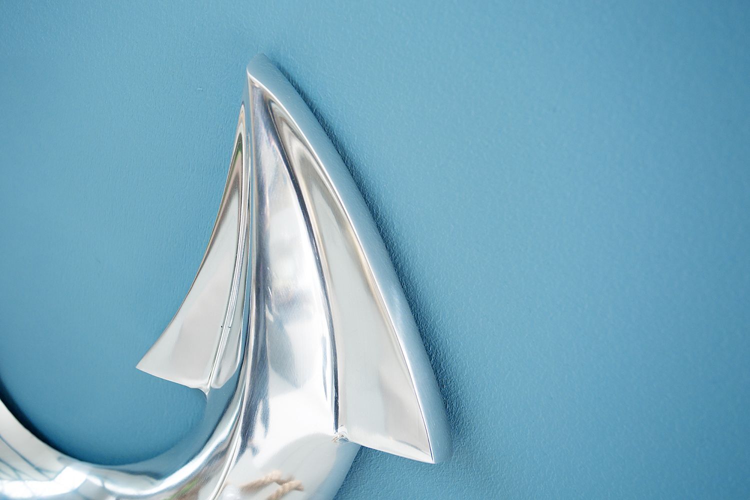 Sculpture murale en aluminium 47 cm en argent Ancre