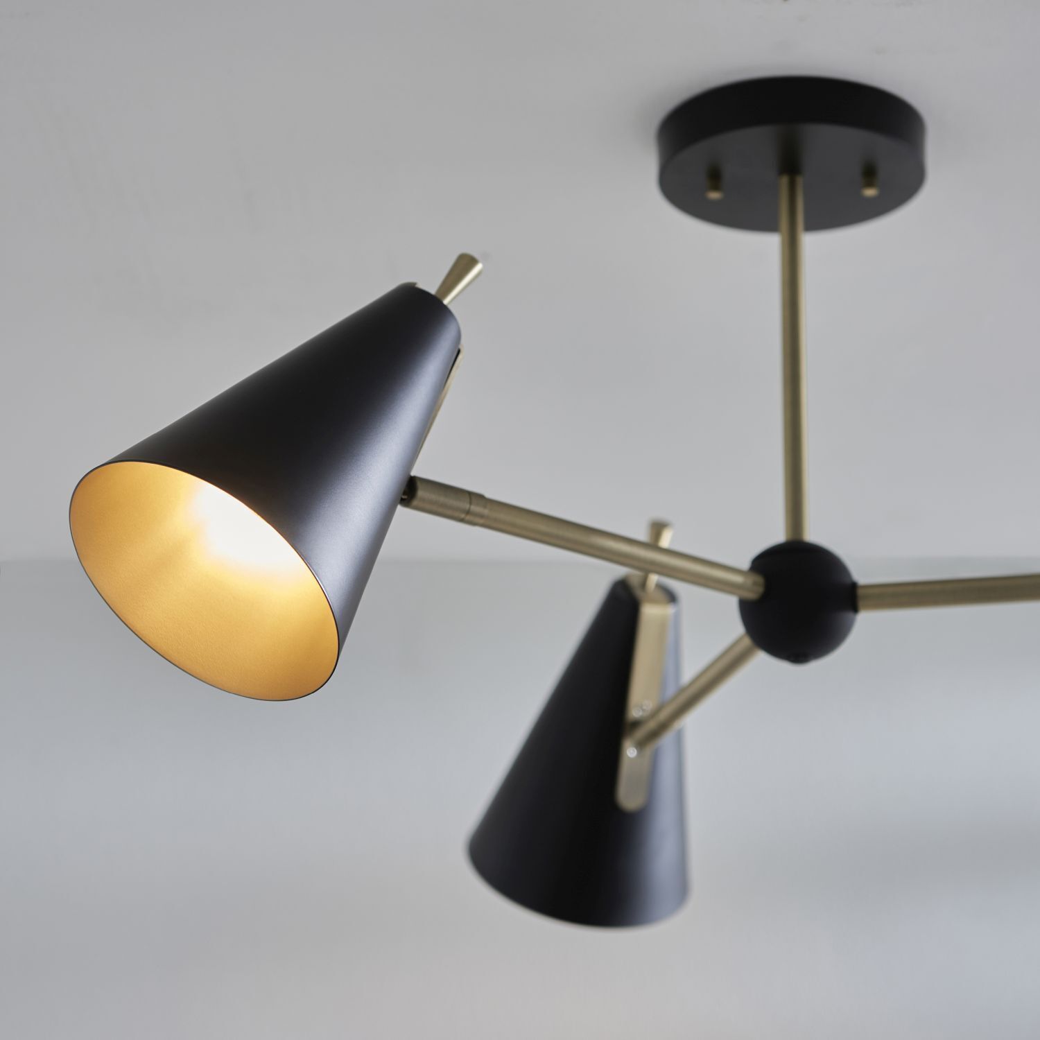 Lampe de plafonnier en métal L : 83 cm en laiton noir 3 flammes E14
