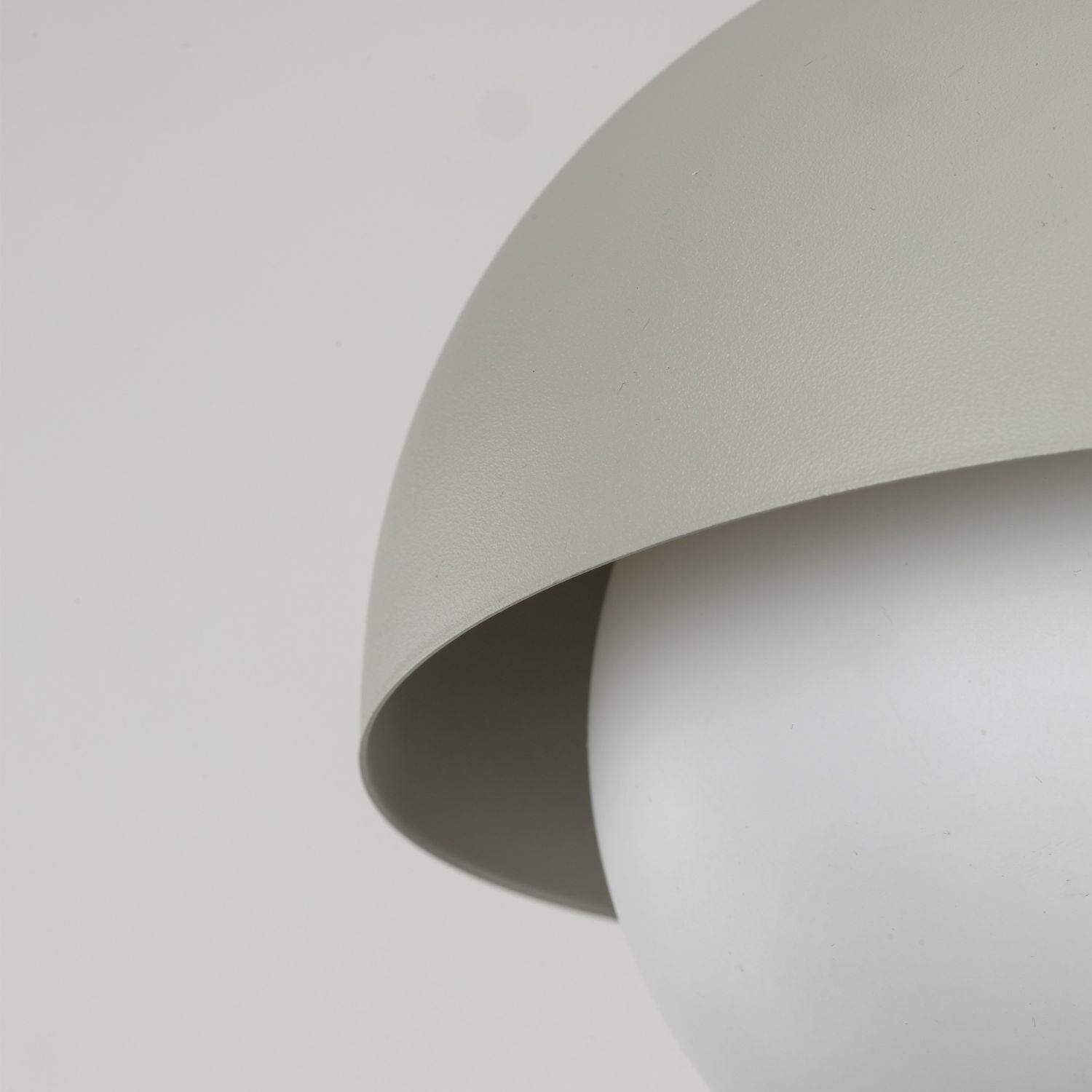 Lampe à suspendre Verre Métal Ø 17 cm Beige Blanc G9 Boule Abat-jour