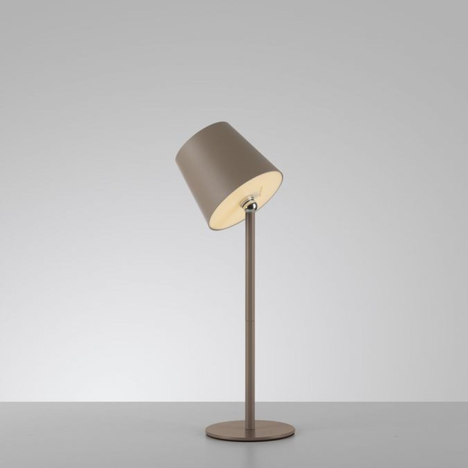 Lampe, Lampenschirm, Tischlampe
