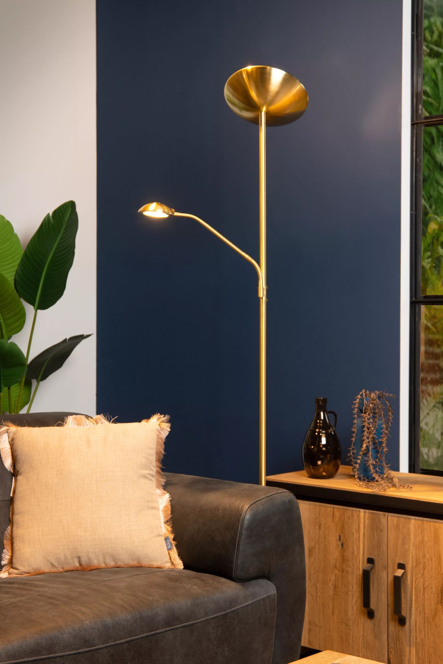 Lampe, Stehlampe, Couch, Mobiliar