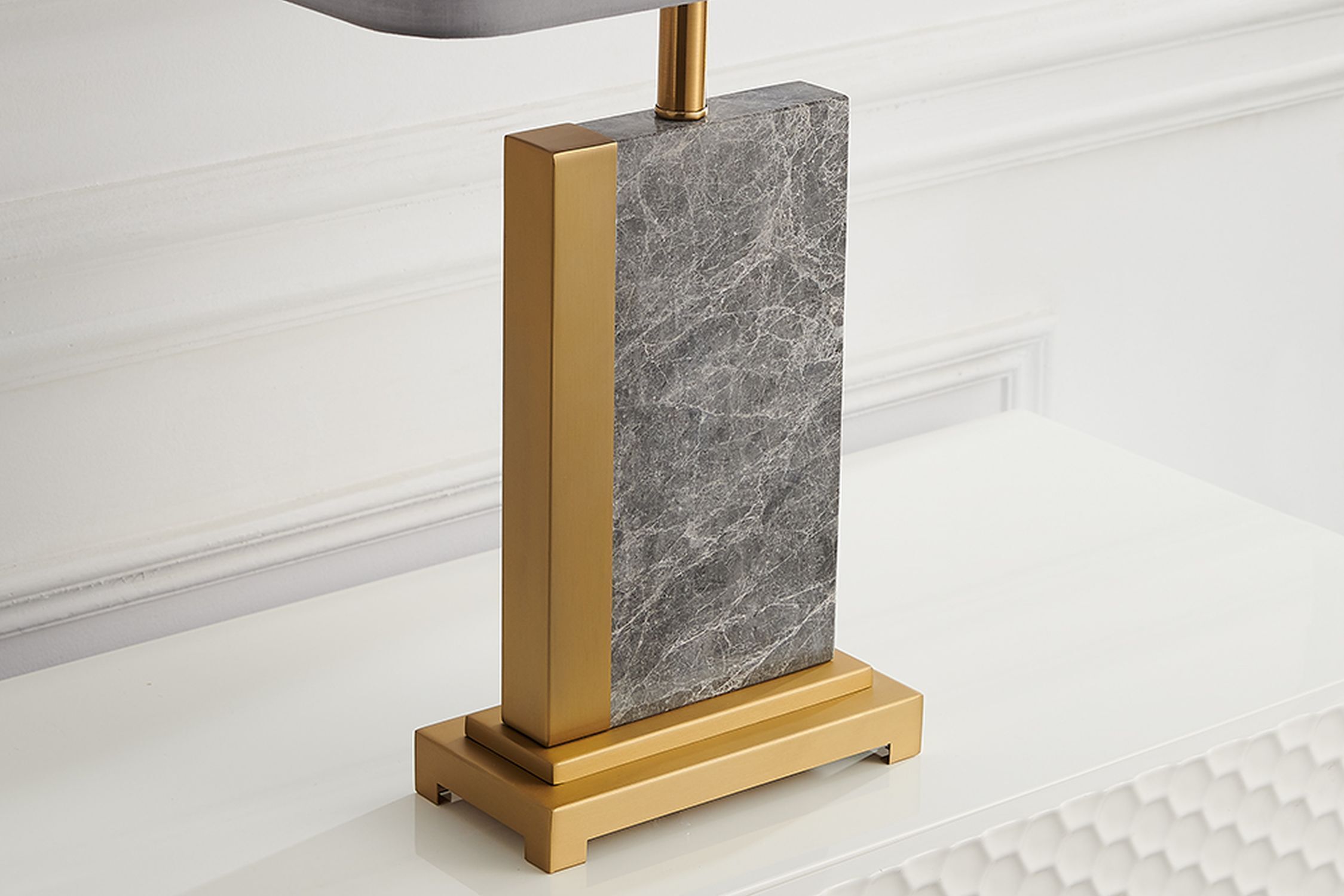 Lampe de chevet tissu marbre acier 65 cm en or gris