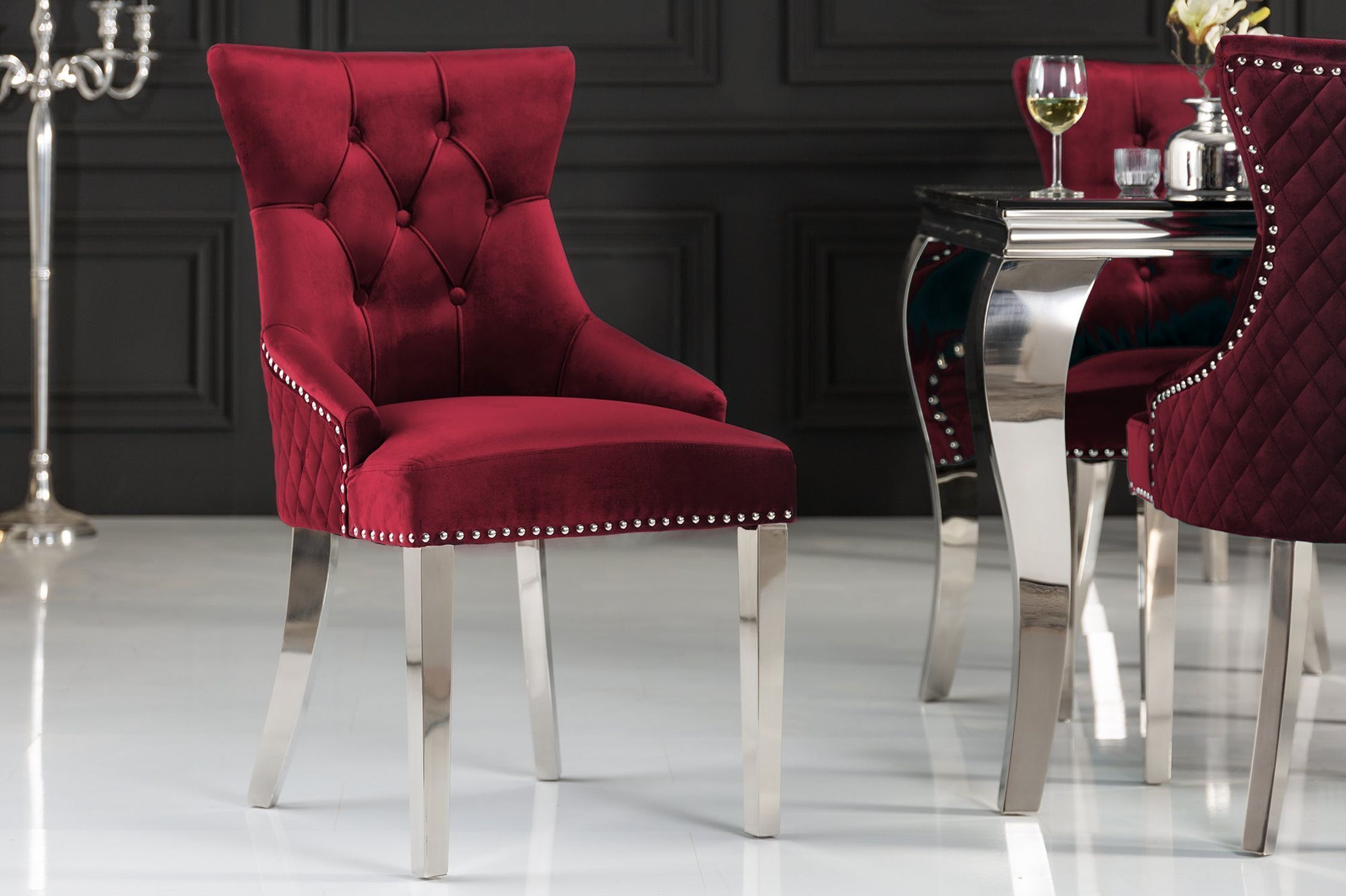 Chaise de salle à manger rouge argent avec poignée velours acier inoxydable Chesterfield Moebel, Stuhl